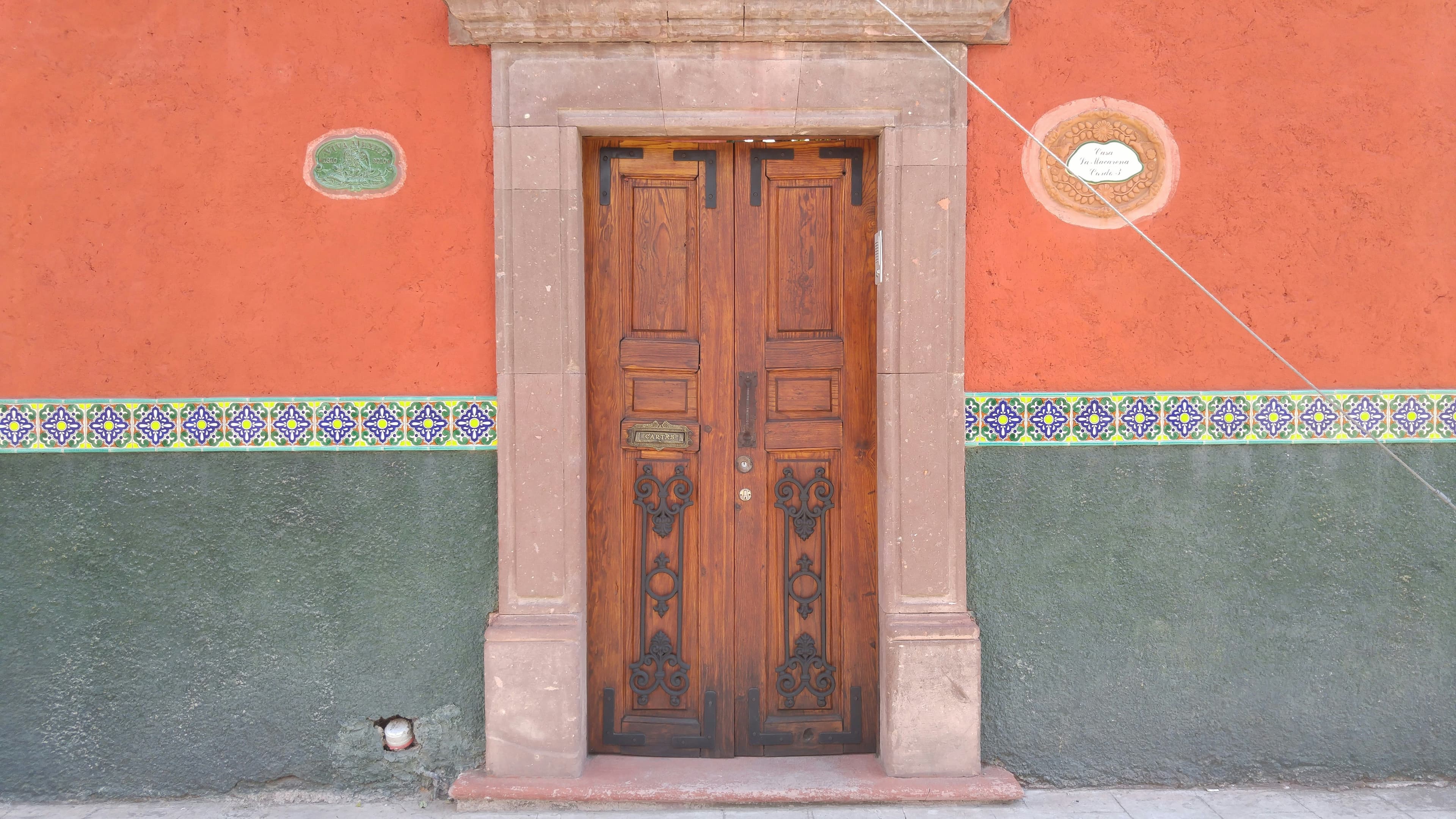 Why Working With a Licensed Real Estate Agent in Guanajuato Actually Matters