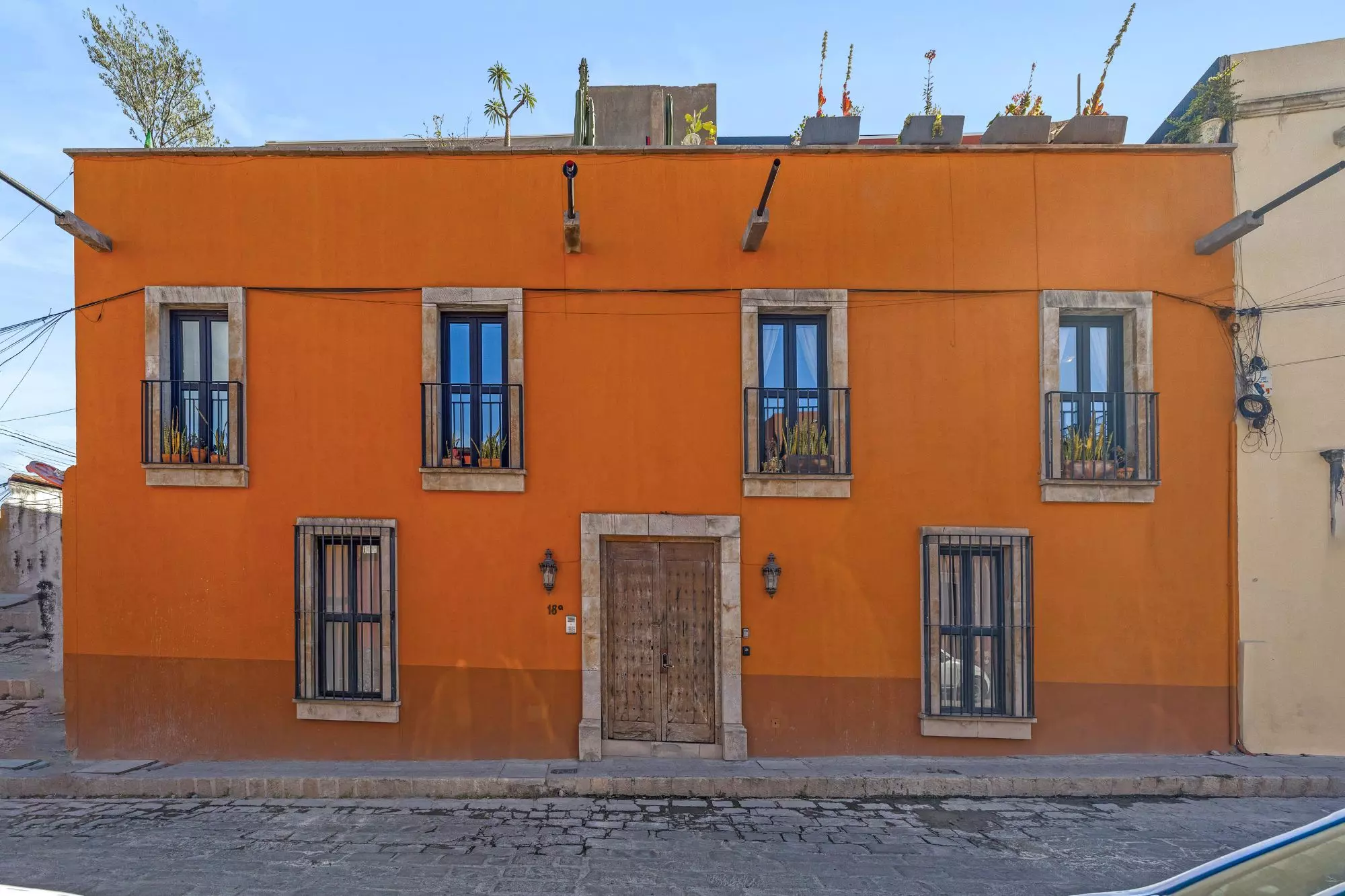 Penthouse Quebrada — San Miguel de Allende Centro, San Miguel de Allende — photo 2 — vibrant colonial charm, authentic character