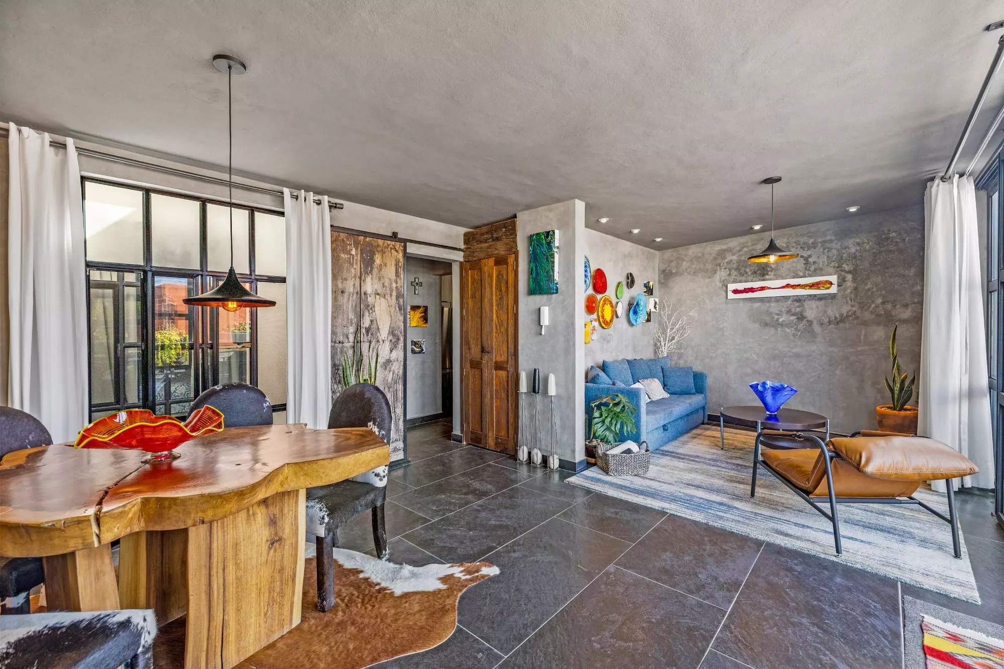 Penthouse Quebrada — San Miguel de Allende Centro, San Miguel de Allende — photo 3 — artisan living space, vibrant bohemian charm