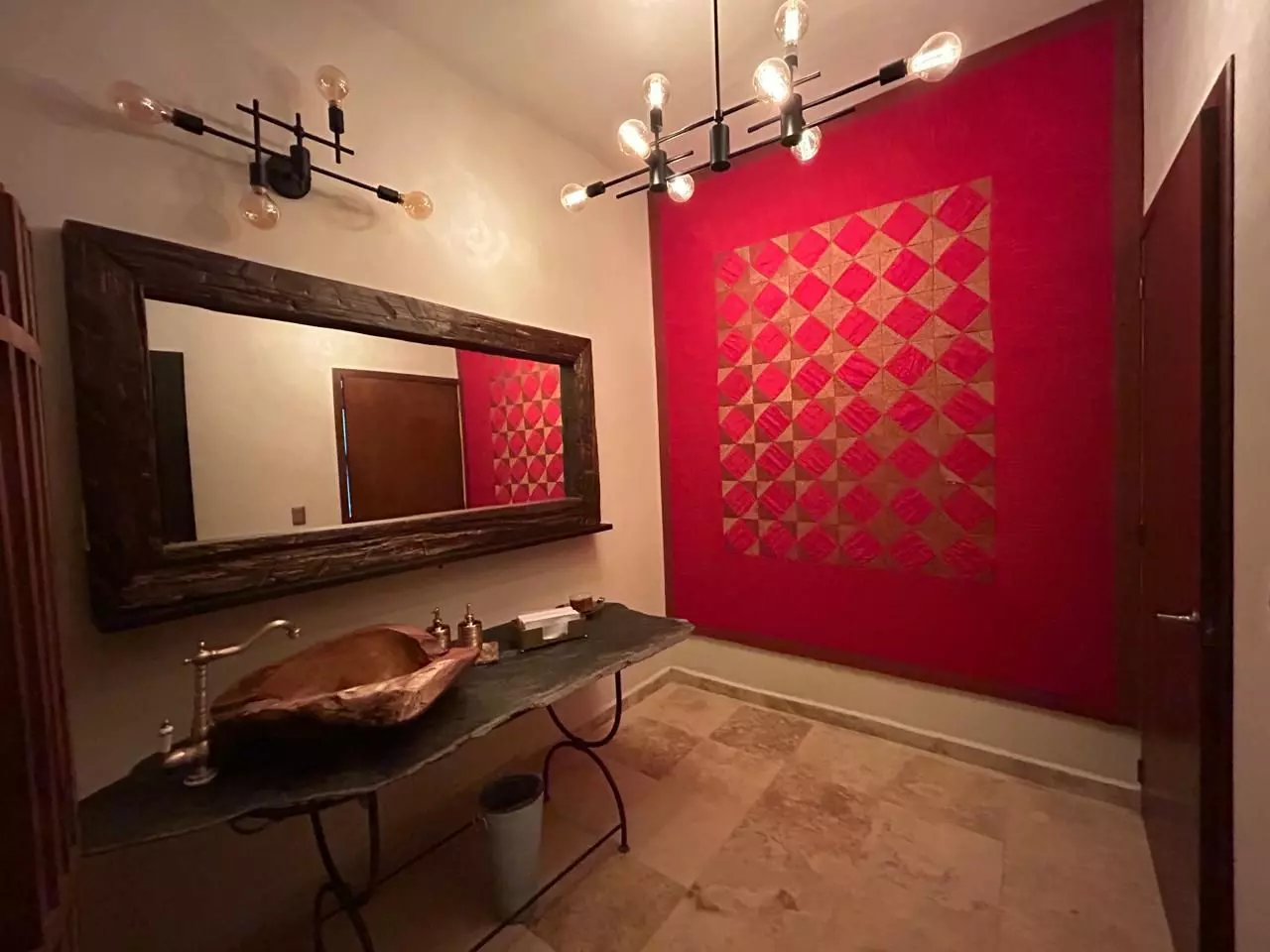 Premium Country Estate Sosnabar — Sosnabar, San Miguel de Allende — photo 21 — vibrant spa-inspired primary bath