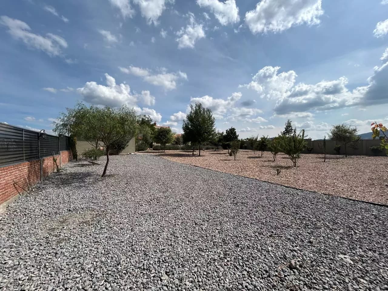 Premium Country Estate Sosnabar — Sosnabar, San Miguel de Allende — photo 19 — expansive grounds, mature landscaping, abundant potential