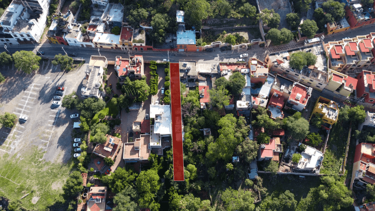 Fixer Salida a Queretaro — Centro, San Miguel de Allende — photo 3 — verdant oasis nestled in historic neighborhood