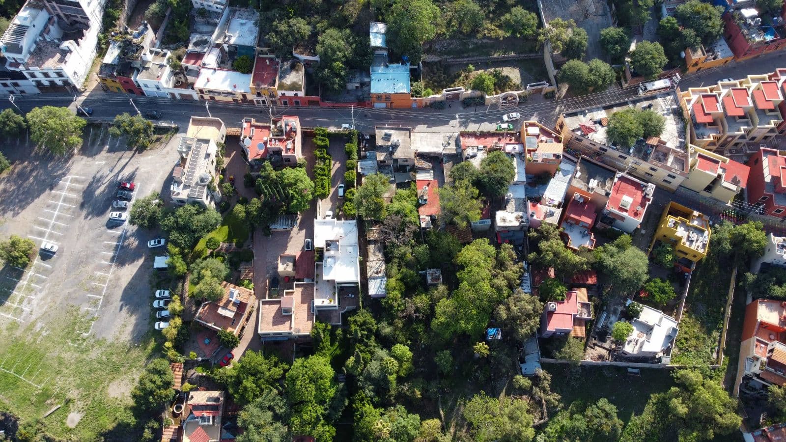 Fixer Salida a Queretaro — Centro, San Miguel de Allende — photo 16 — verdant sanctuary, timeless colonial charm