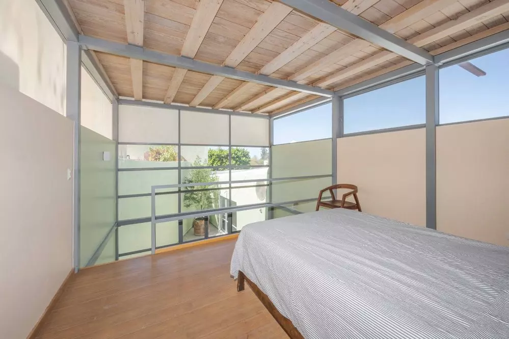 Fraccion 5 — San Antonio, San Miguel de Allende — photo 17 — light-filled mezzanine with panoramic views