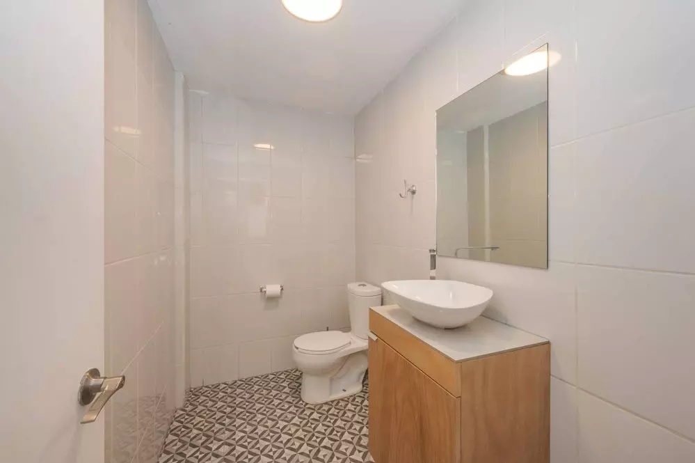 Fraccion 5 — San Antonio, San Miguel de Allende — photo 6 — modern spa-inspired bathroom sanctuary