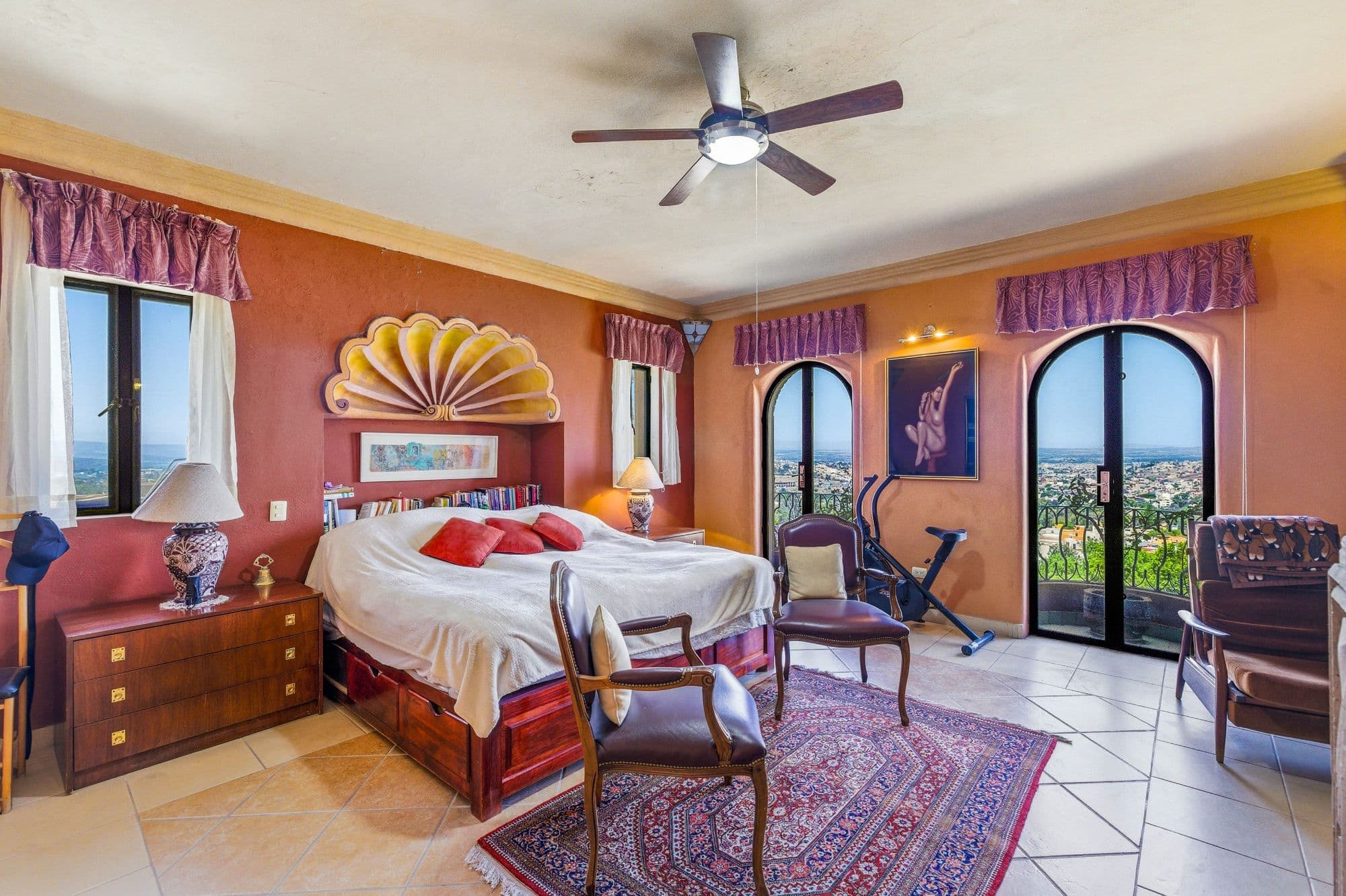 Casa Arie — Caracol, San Miguel de Allende — photo 12 — panoramic views, terracotta elegance, light-filled master
