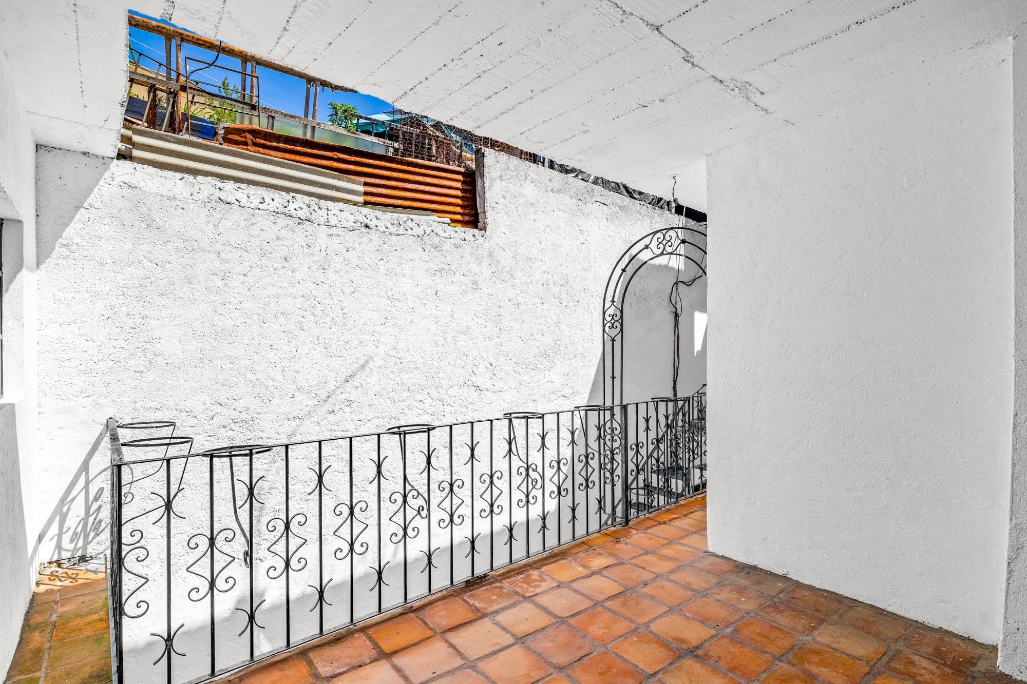 Casa Arias — La Palmita, San Miguel de Allende — photo 11 — charming terrace with wrought-iron details