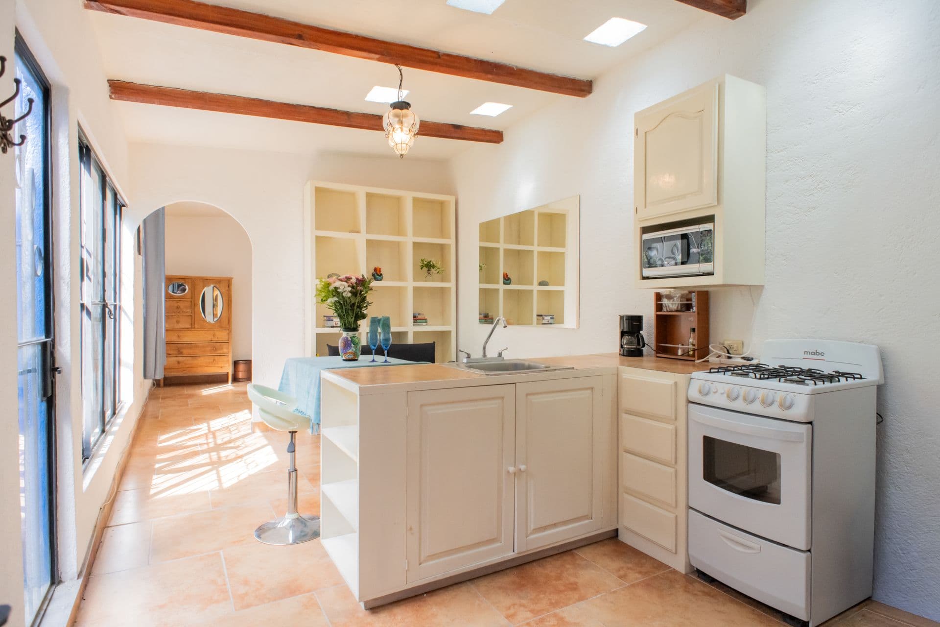 Casa Santuario — San Antonio, San Miguel de Allende — photo 21 — luminous culinary space, rustic elegance