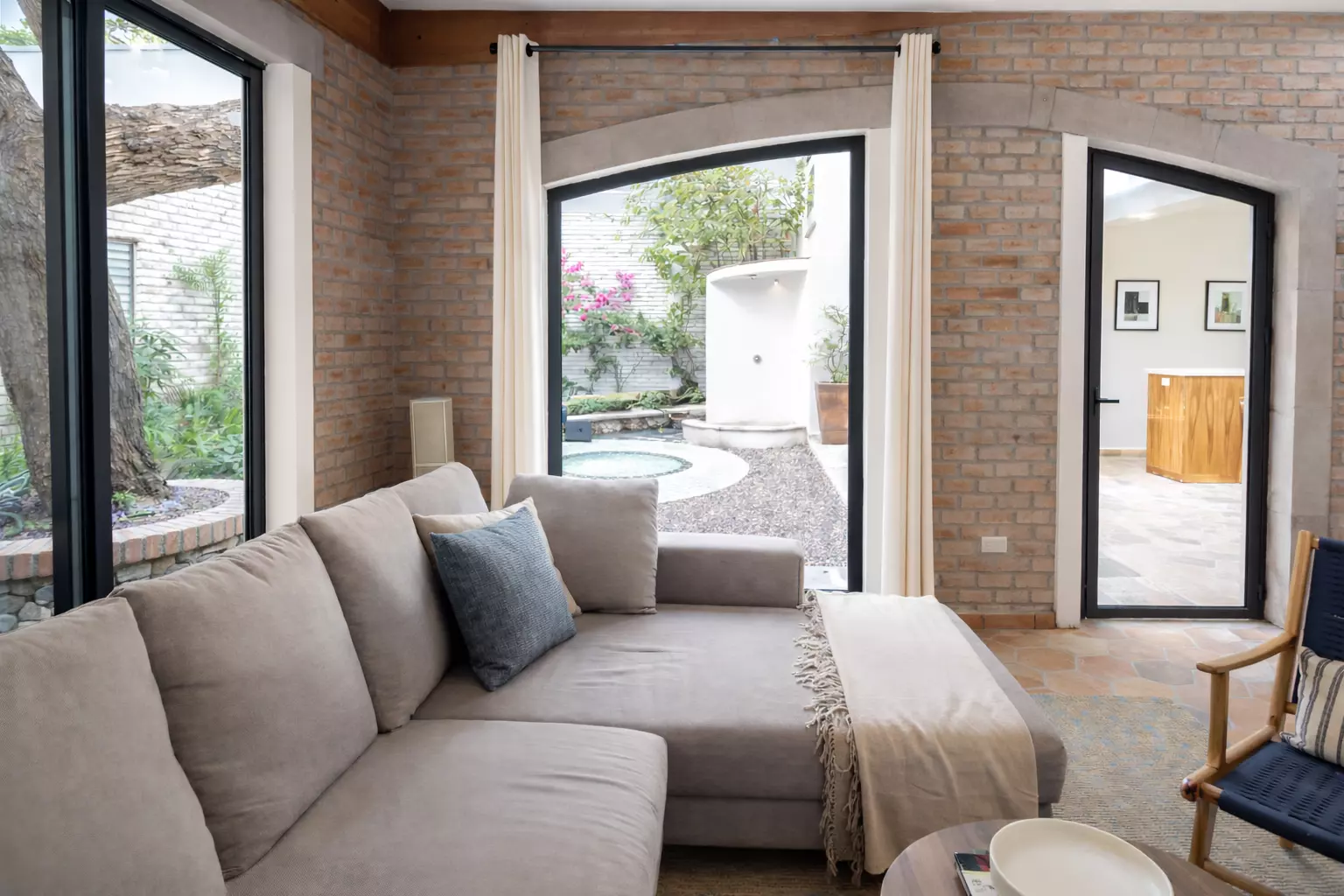 Casa Tranquila — Guadalupe, San Miguel de Allende — photo 13 — sophisticated indoor-outdoor living seamlessly integrated