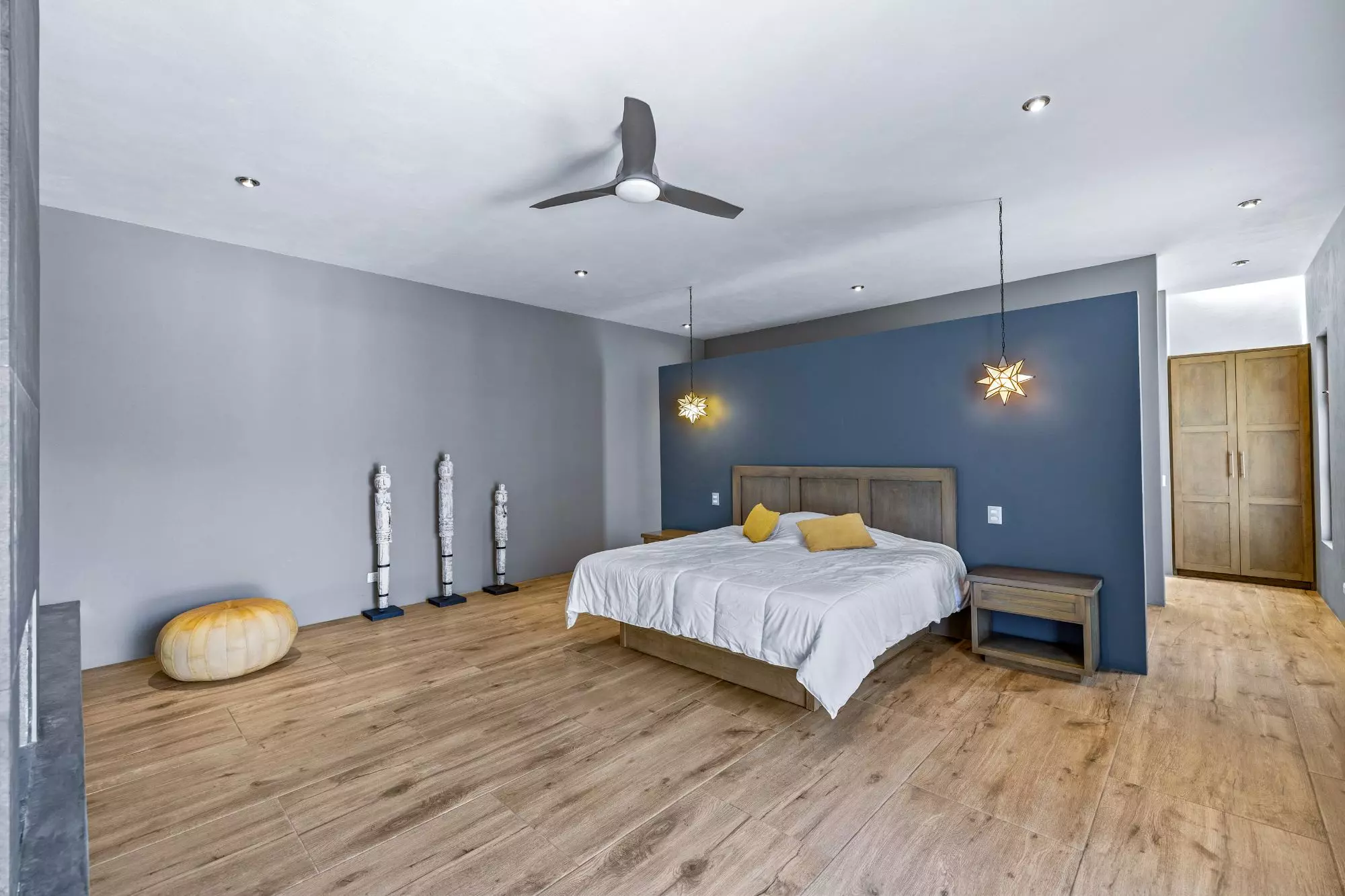 Casa San Uriel — El Paraiso, San Miguel de Allende — photo 17 — serene master suite, sophisticated design statement