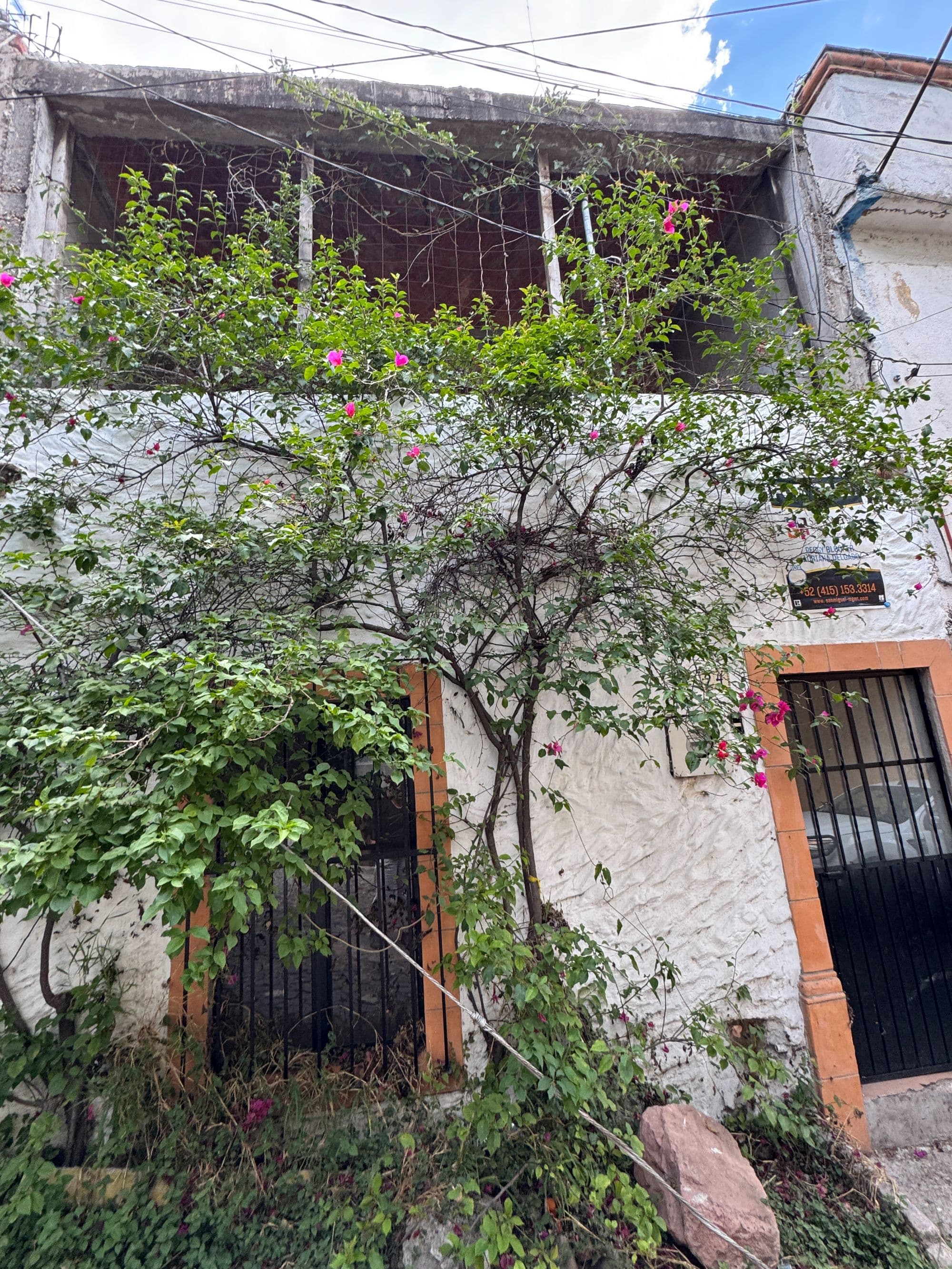 CASA REFUGIO