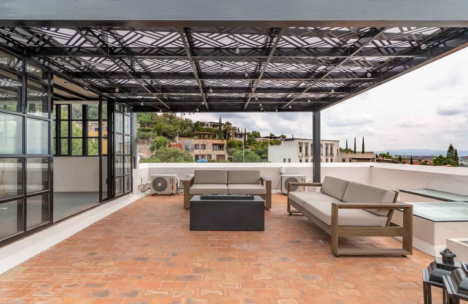 Casa de Luz — Ojo de Agua, San Miguel de Allende — photo 21 — sophisticated rooftop terrace, panoramic views