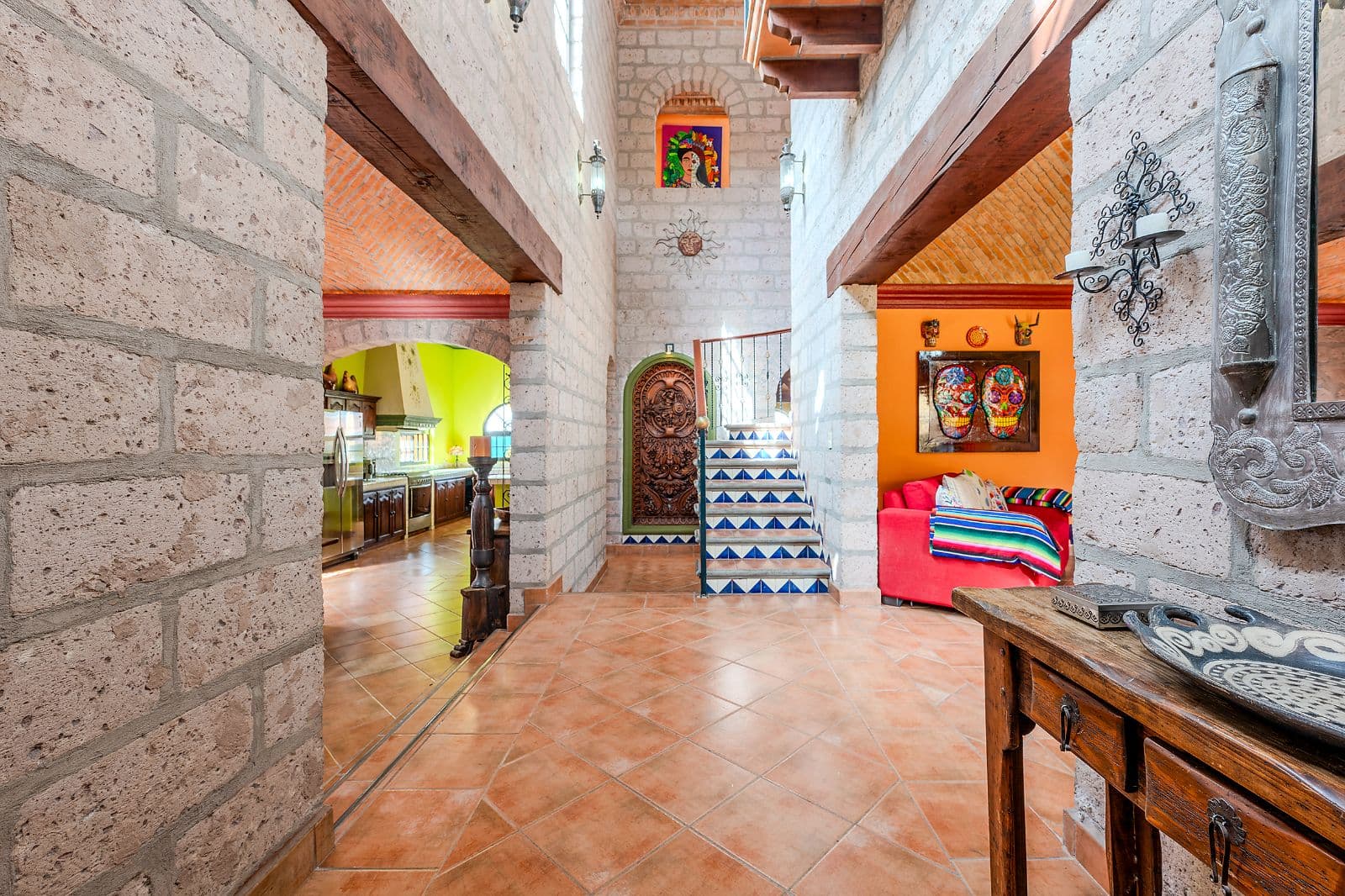 Casa Colorida — Villa de los Frailes, San Miguel de Allende — photo 5 — authentic colonial charm meets vibrant artistry