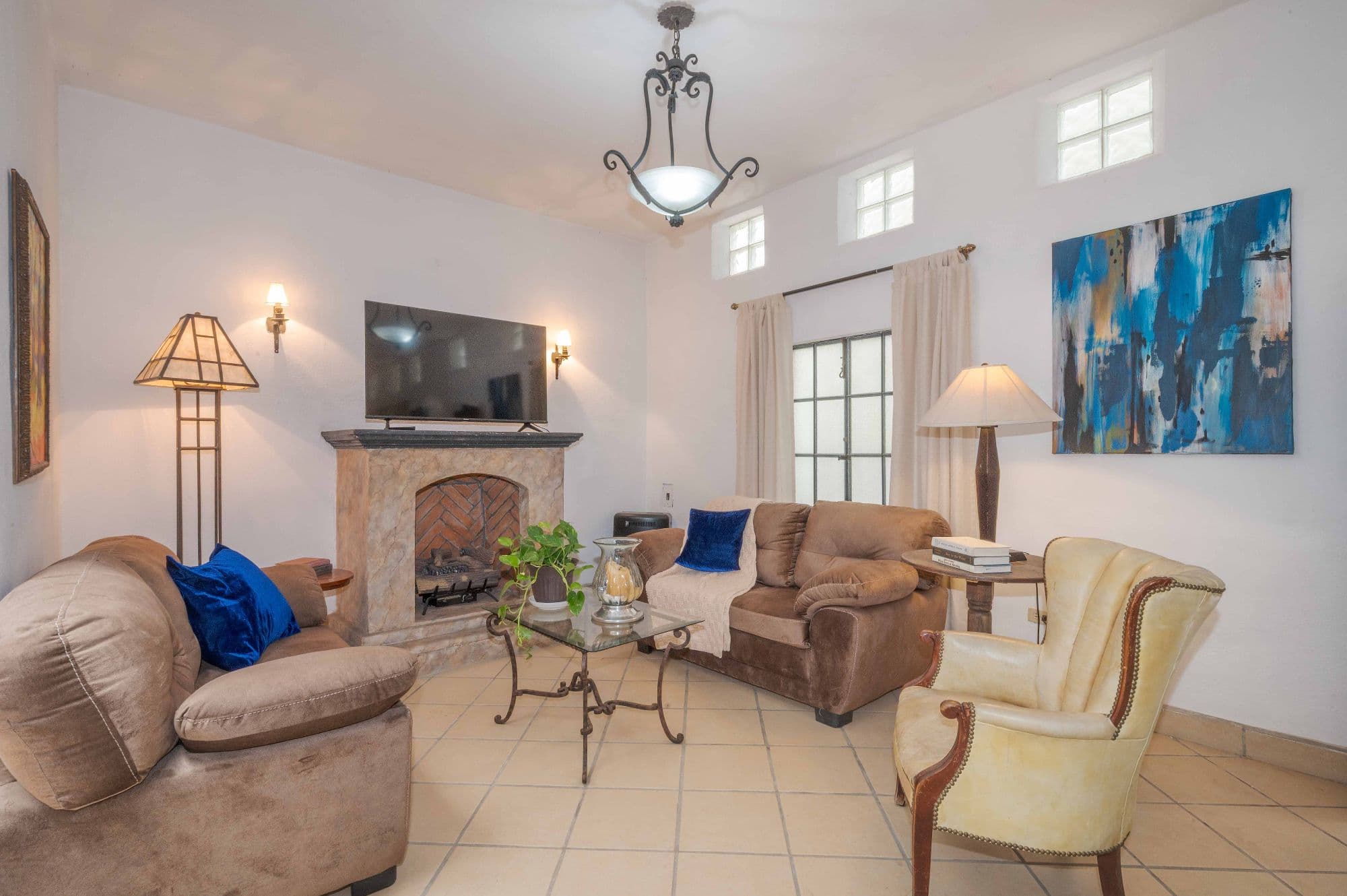 Casa Azul Escondida — San Antonio, San Miguel de Allende — photo 7 — sophisticated living with refined fireplace elegance
