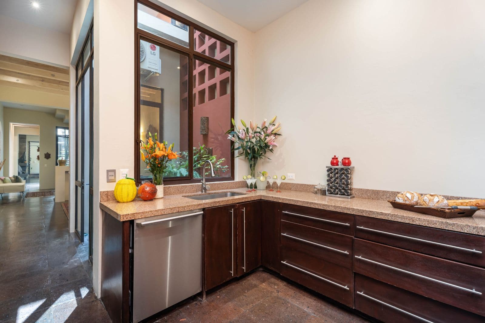 Casa Lagniappe — Centro, San Miguel de Allende — photo 11 — sophisticated kitchen with courtyard views