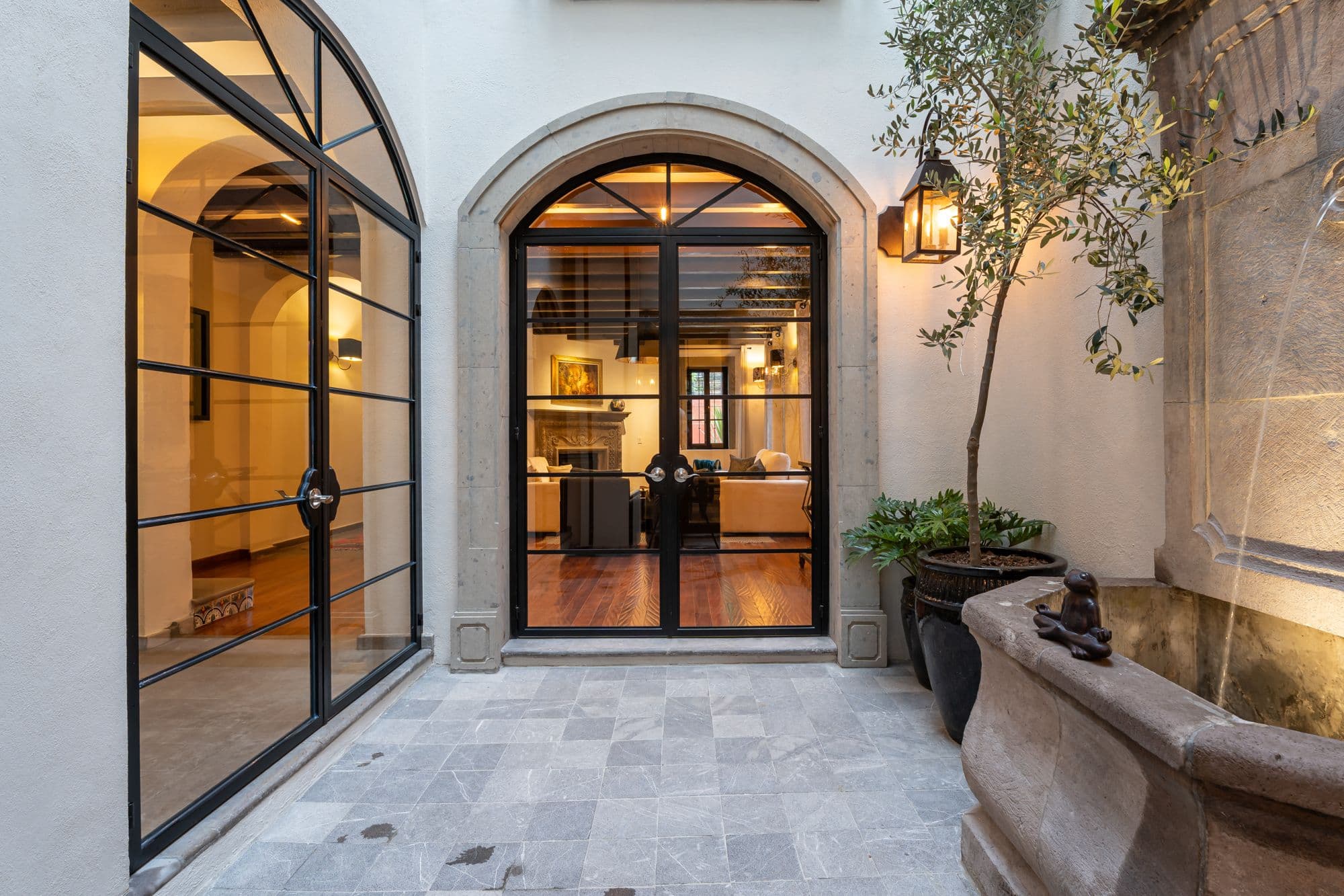 Rosewood 2a — San Miguel de Allende Centro, San Miguel de Allende — photo 4 — elegant courtyard entry, warm architectural charm