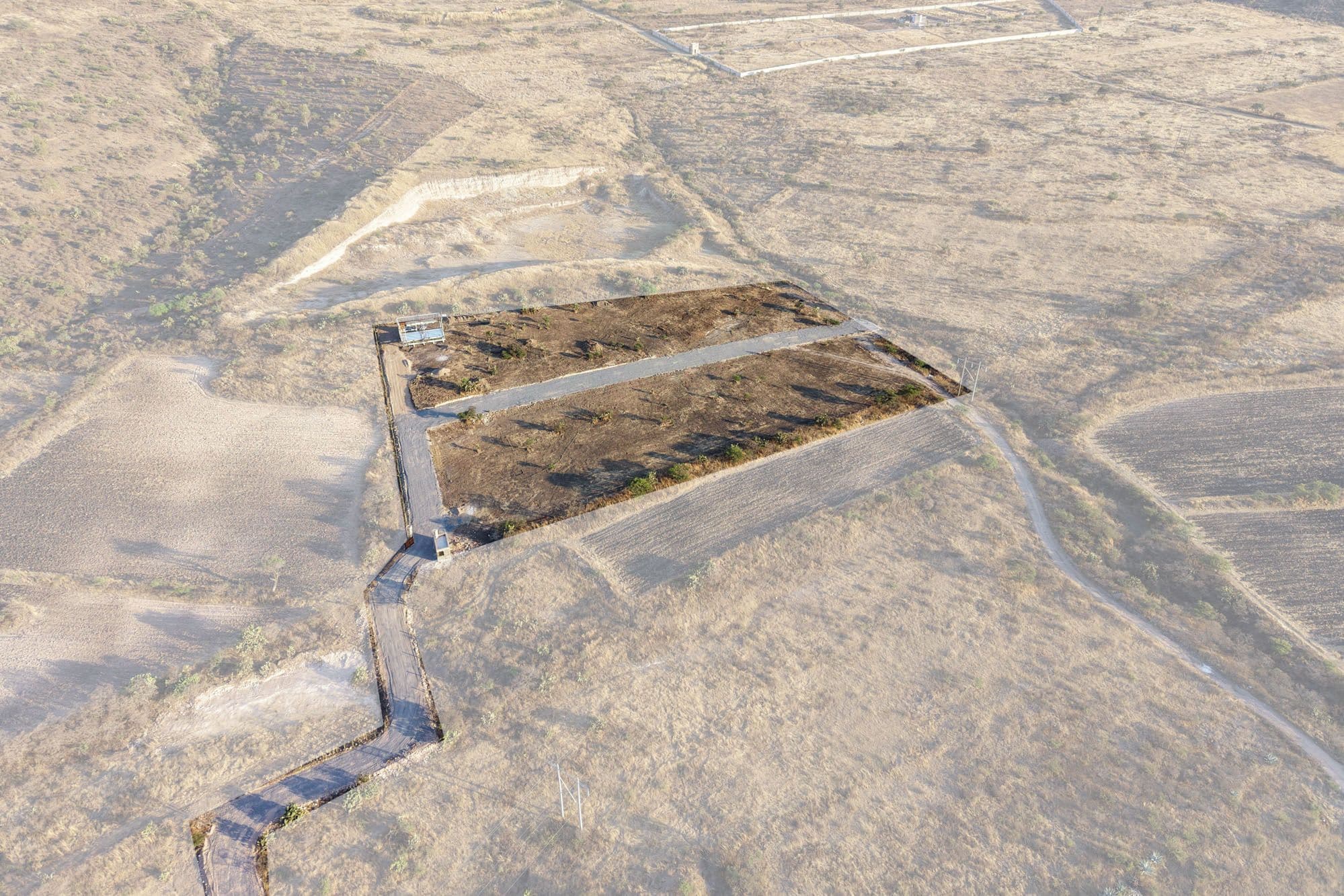 AUREA SUNSETS LOTE 1 — San Marcos de Begoña, San Miguel de Allende — photo 5 — expansive countryside estate awaiting development