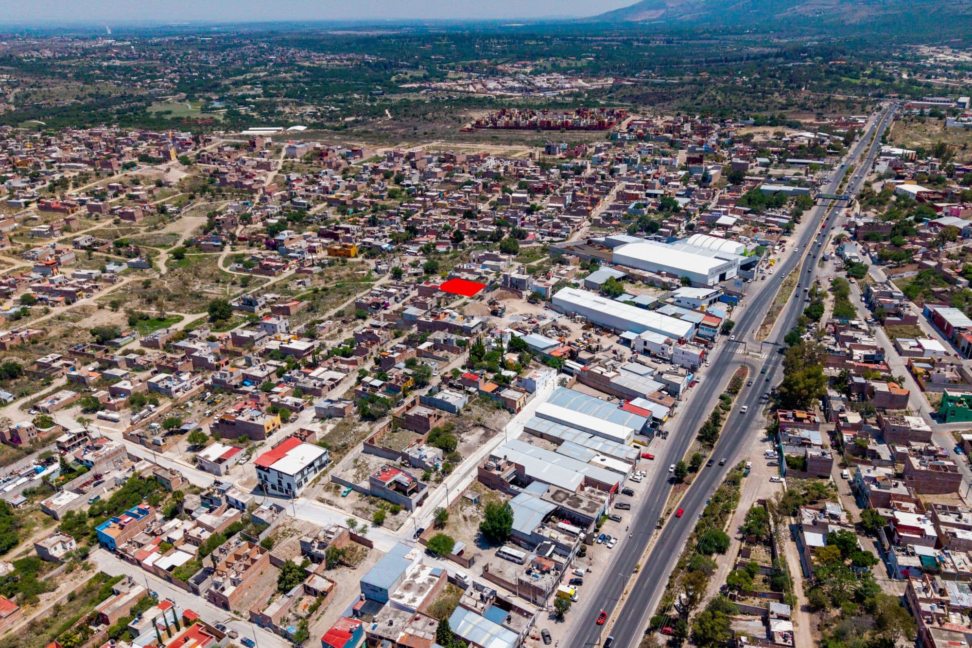 Lote Ejido de Tirado — San Miguel de Allende Centro, San Miguel de Allende — photo 8 — vibrant community nestled in verdant valley