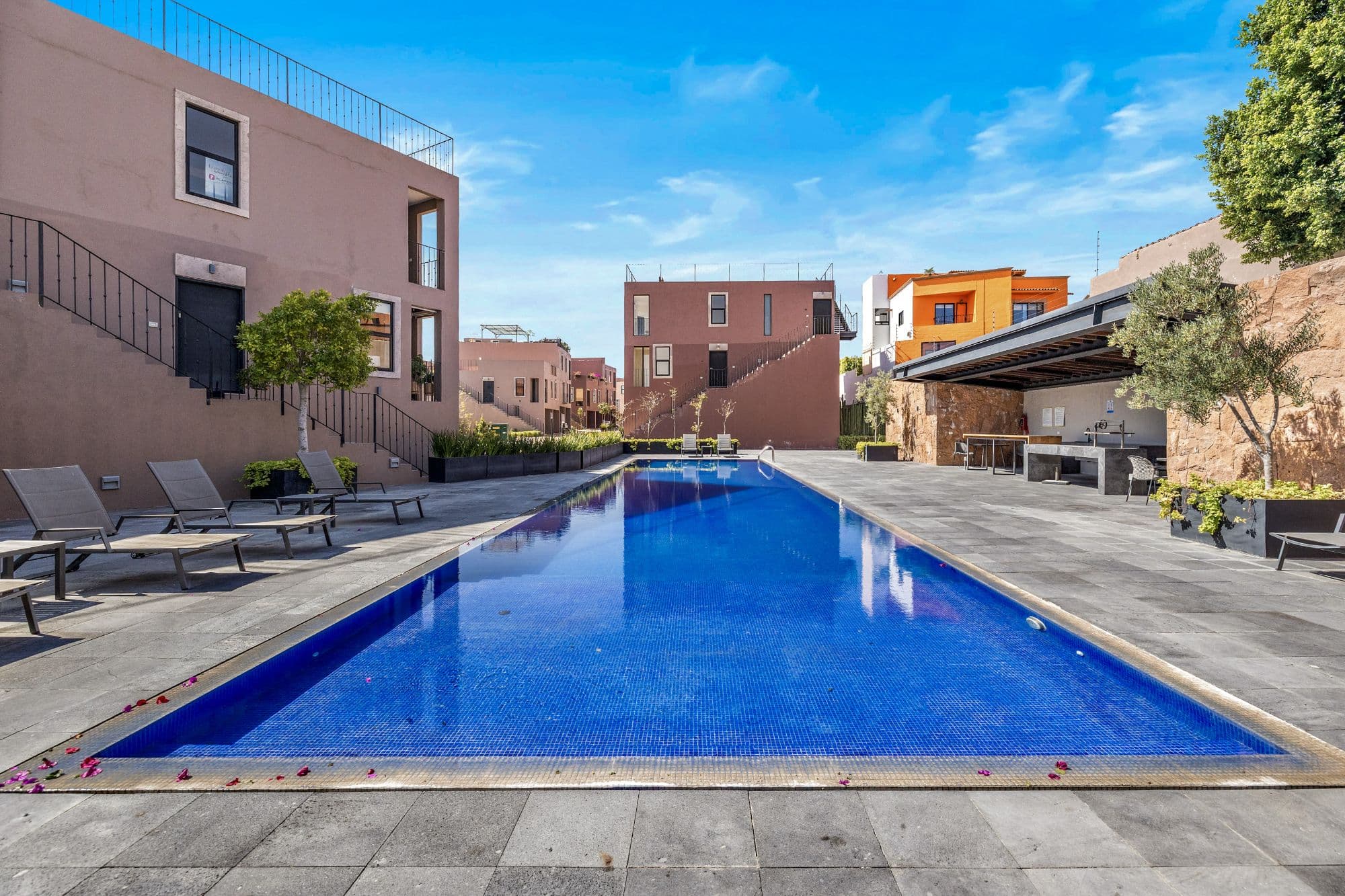 Barrio Santo 9C — Barrio Santo, San Miguel de Allende — photo 17 — luxurious resort-style swimming sanctuary