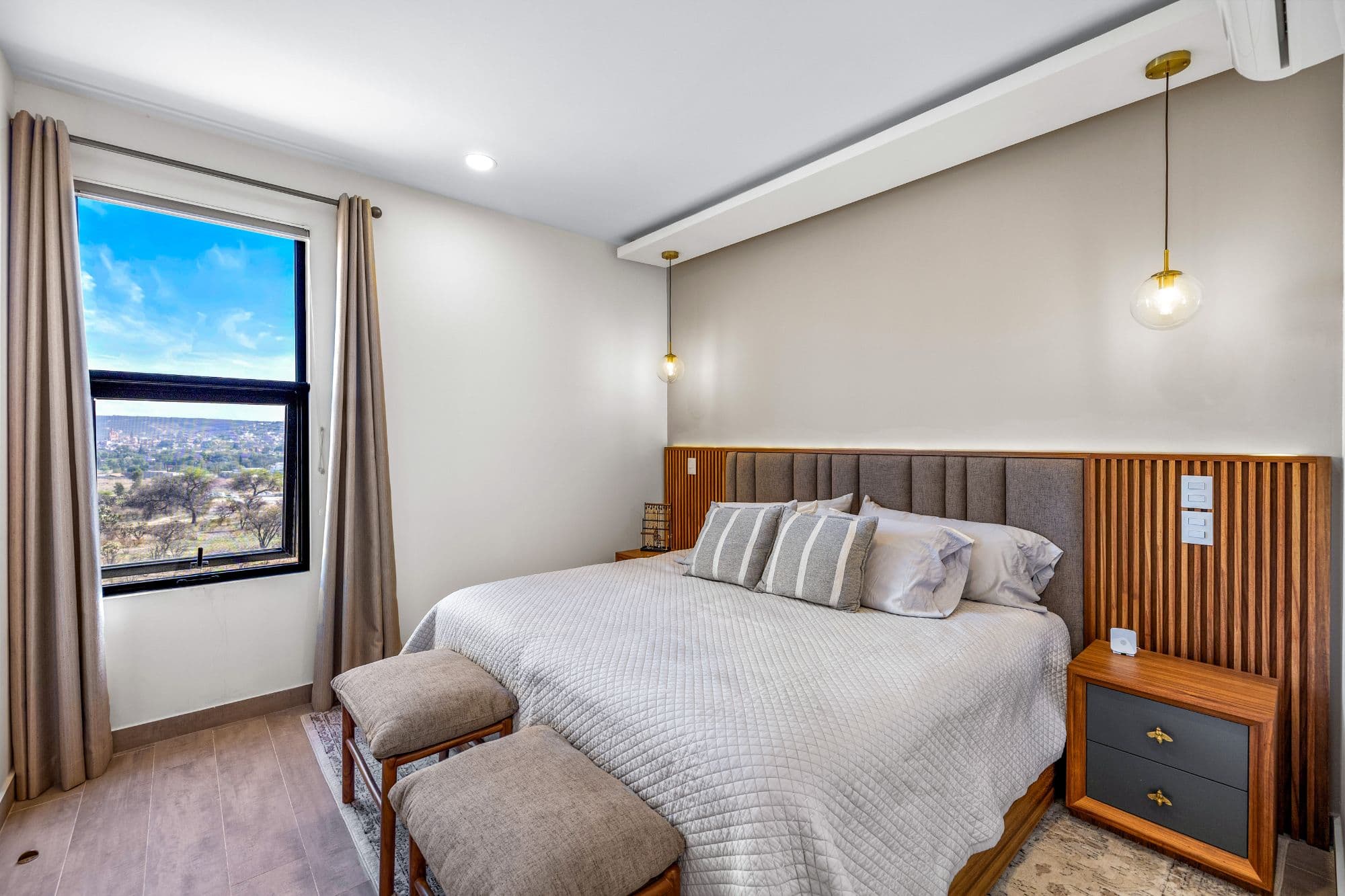 Barrio Santo 9C — Barrio Santo, San Miguel de Allende — photo 12 — panoramic views, contemporary luxury retreat