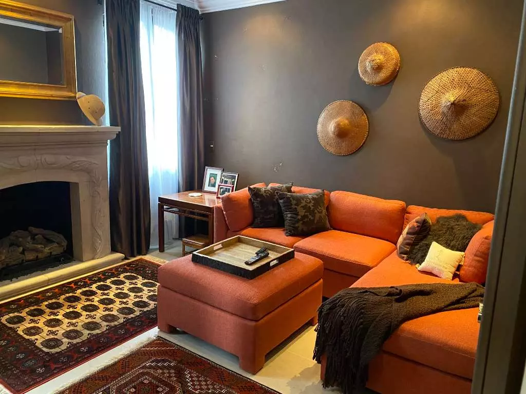 Casa Lyla — Balcones, San Miguel de Allende — photo 10 — sophisticated lounge with artisanal accents