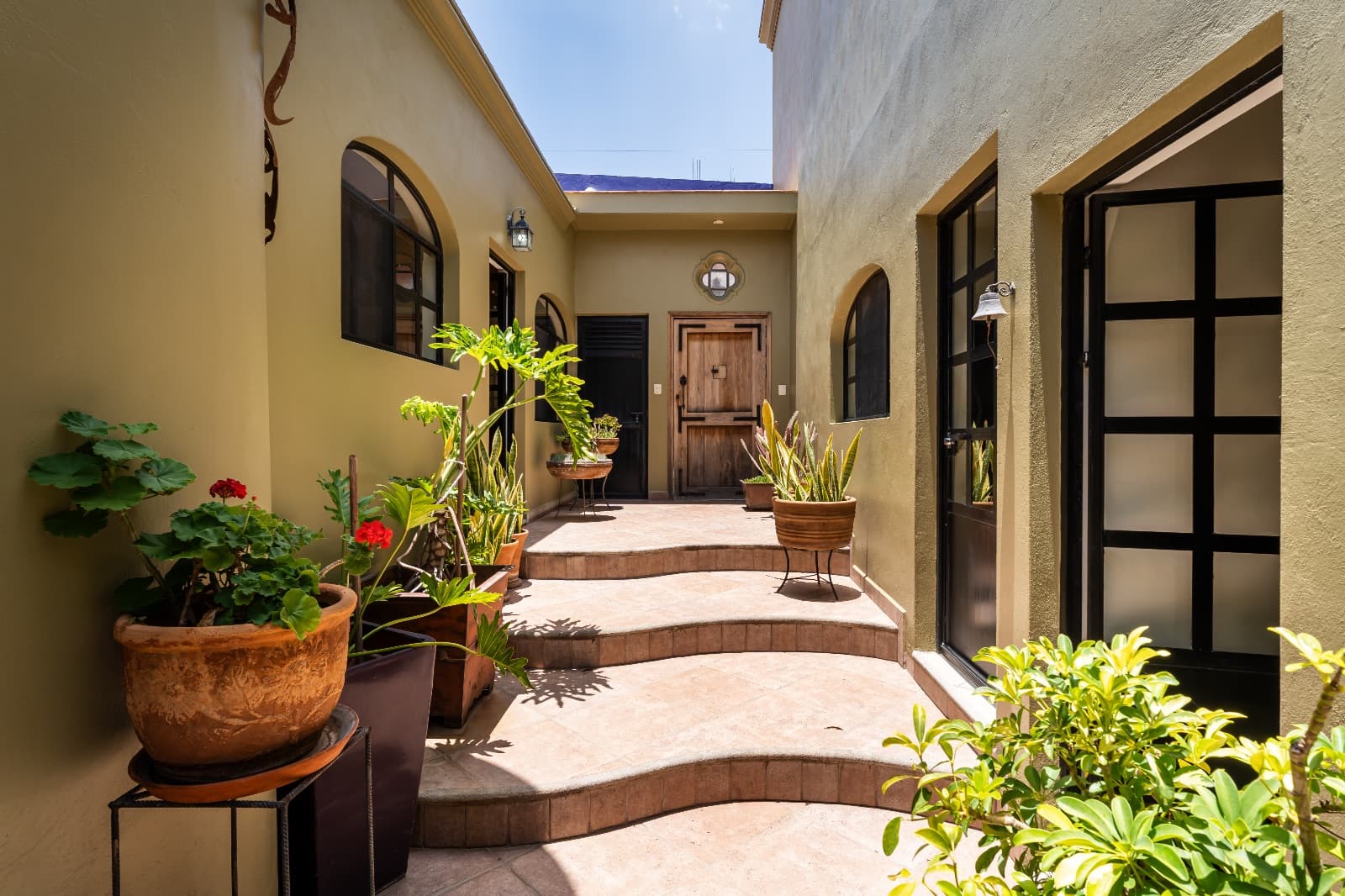 Casa Morada — San Antonio, San Miguel de Allende — photo 10 — enchanting courtyard, dappled sunlight, authentic charm