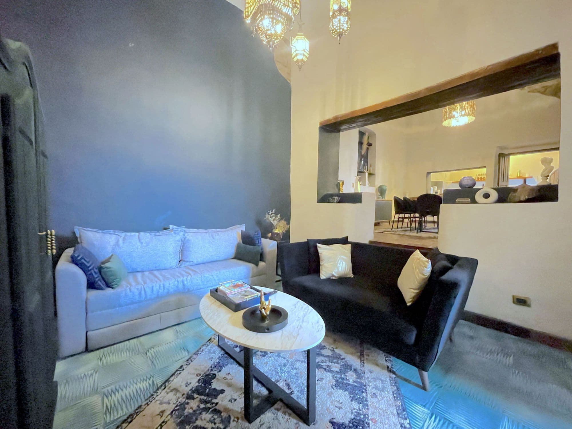 Casa Correo — San Miguel de Allende Centro, San Miguel de Allende — photo 6 — contemporary living, sophisticated style elegantly unified