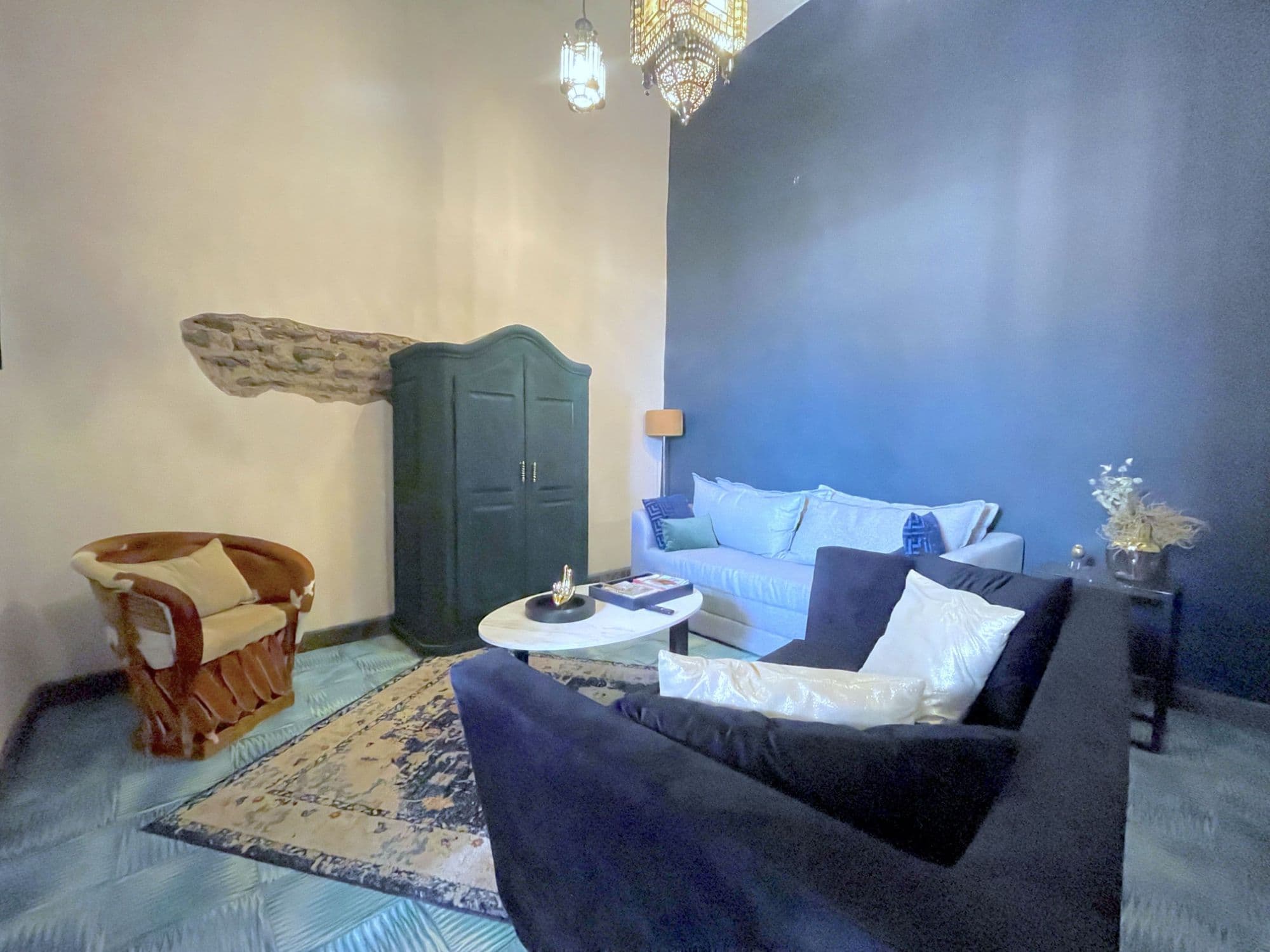 Casa Correo — San Miguel de Allende Centro, San Miguel de Allende — photo 5 — bohemian salon with architectural character