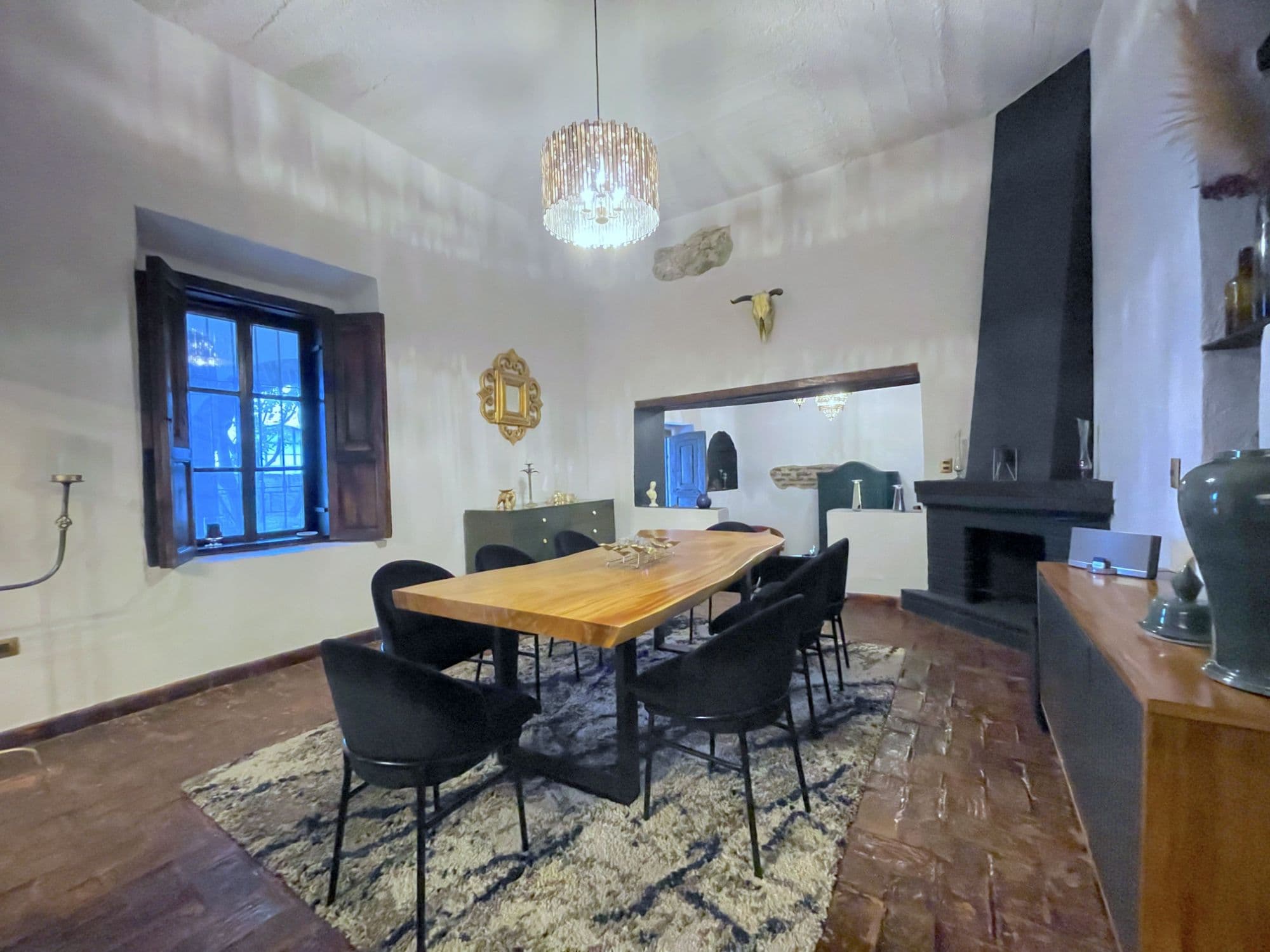 Casa Correo — San Miguel de Allende Centro, San Miguel de Allende — photo 7 — elegant dining with soaring ceilings