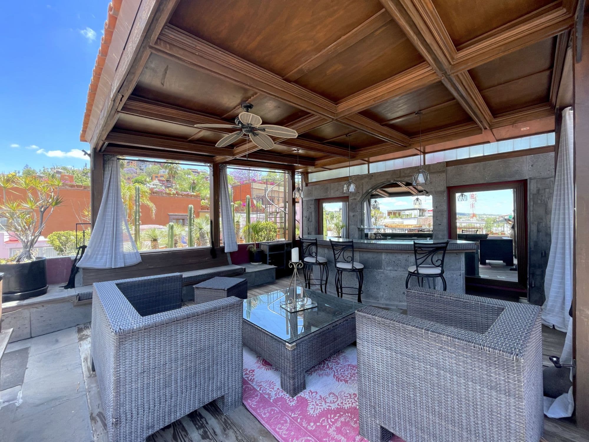 Casa Correo — San Miguel de Allende Centro, San Miguel de Allende — photo 16 — sophisticated rooftop entertaining sanctuary