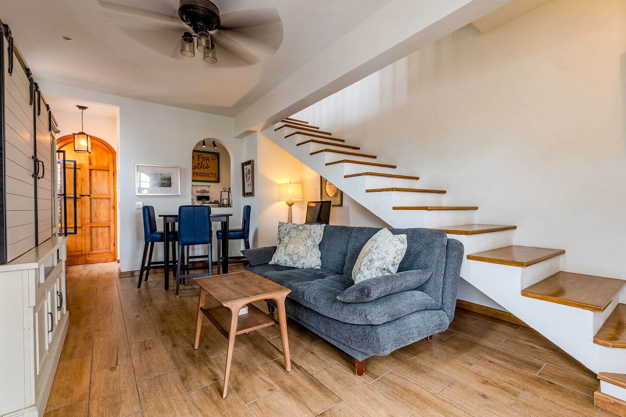 Casa de los Leones — Guadalupe, San Miguel de Allende — photo 19 — contemporary open-concept living with architectural charm