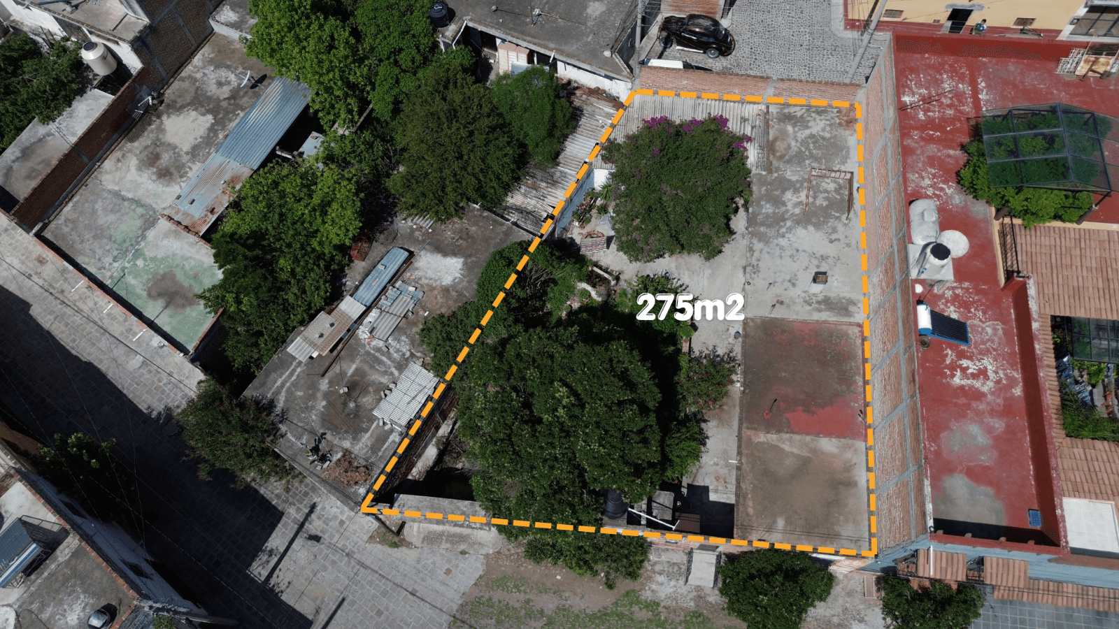 Double-Frontage Land in Independencia