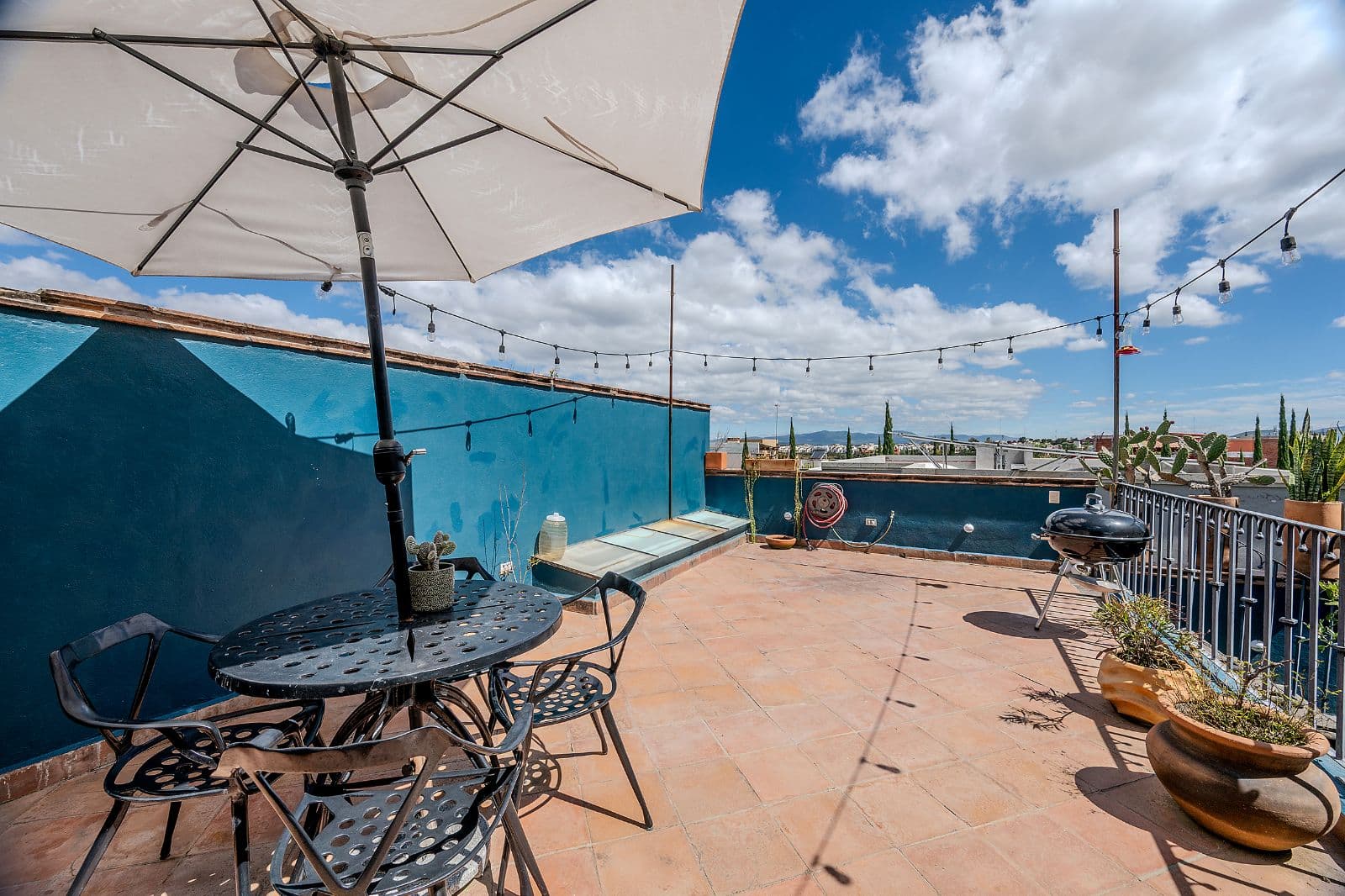 Casa Blue — La Palmita, San Miguel de Allende — photo 23 — stunning rooftop terrace with panoramic views