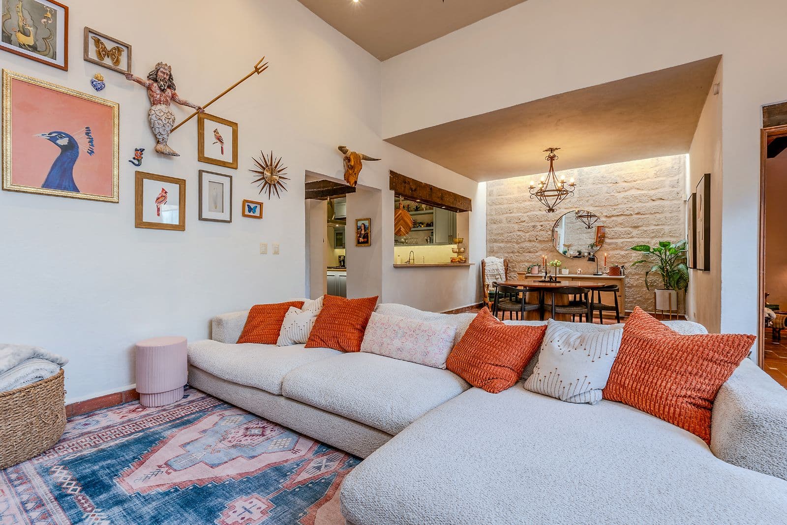 Casa Blue — La Palmita, San Miguel de Allende — photo 8 — sophisticated open-concept living masterpiece