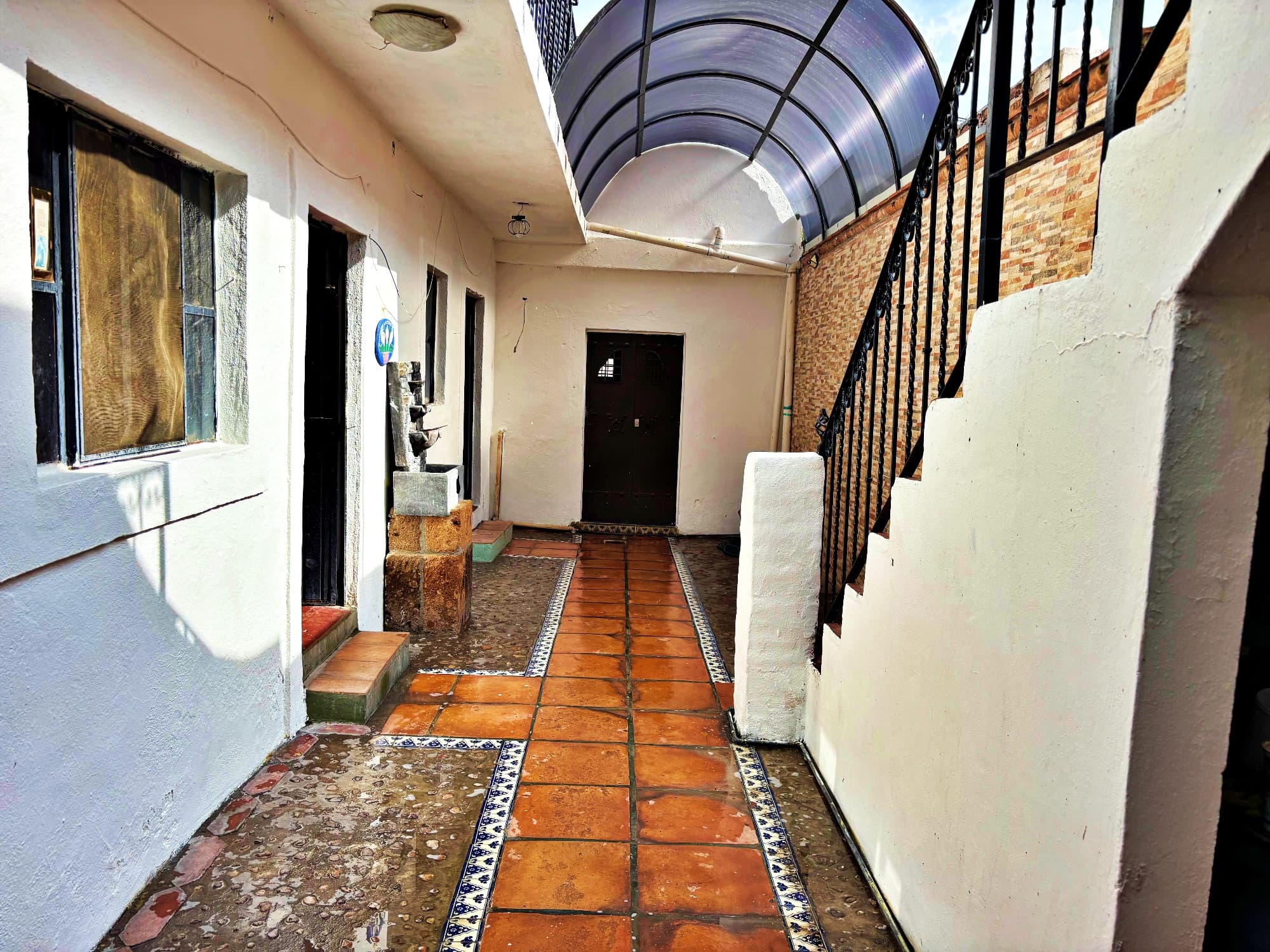 Casa en Venta en Colonia San Antonio — San Antonio, San Miguel de Allende — photo 8 — charming colonial corridor with authentic character