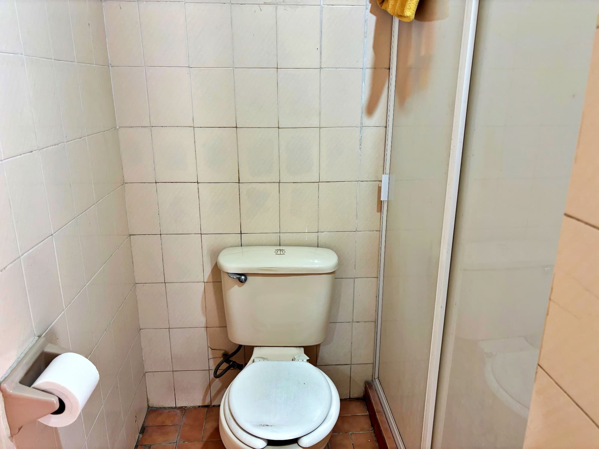 Casa en Venta en Colonia San Antonio — San Antonio, San Miguel de Allende — photo 16 — charming traditional bathroom with authentic character