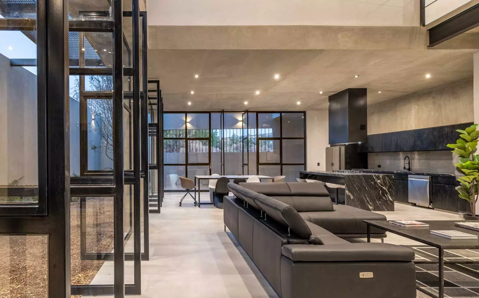 Brut House — San Antonio, San Miguel de Allende — photo 5 — contemporary luxury penthouse with panoramic views