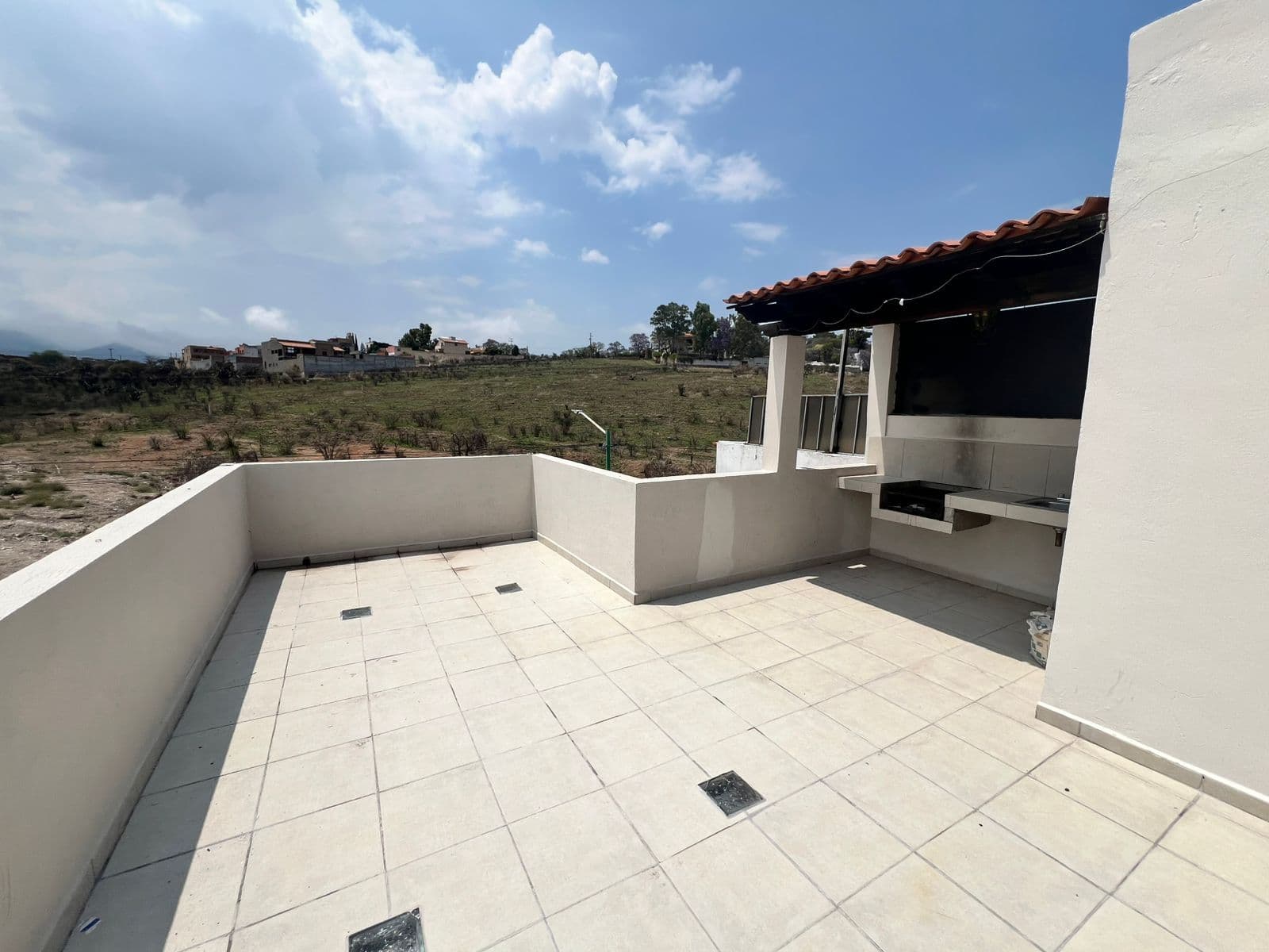 Las Brisas Tepexpan — Las Brisas, San Miguel de Allende — photo 17 — expansive rooftop terrace with panoramic views