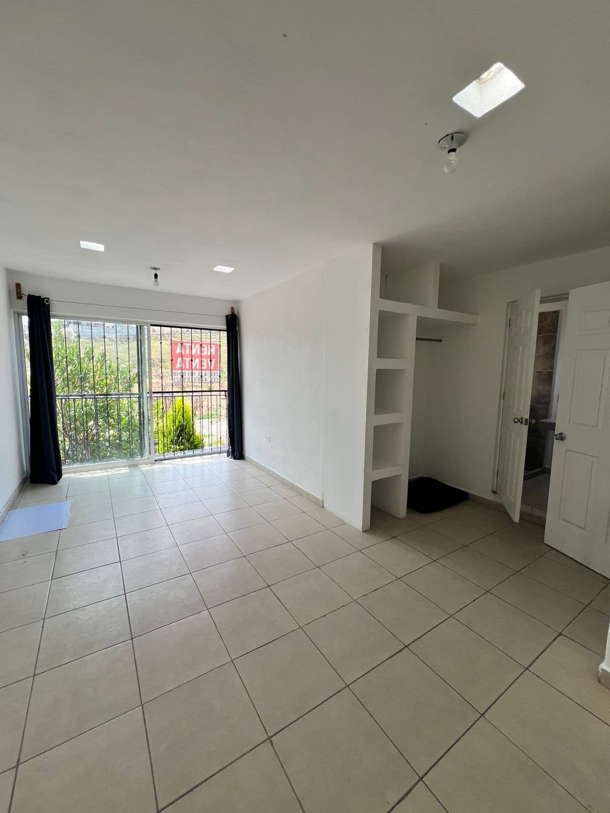 Las Brisas Tepexpan — Las Brisas, San Miguel de Allende — photo 16 — bright, open living space with garden views