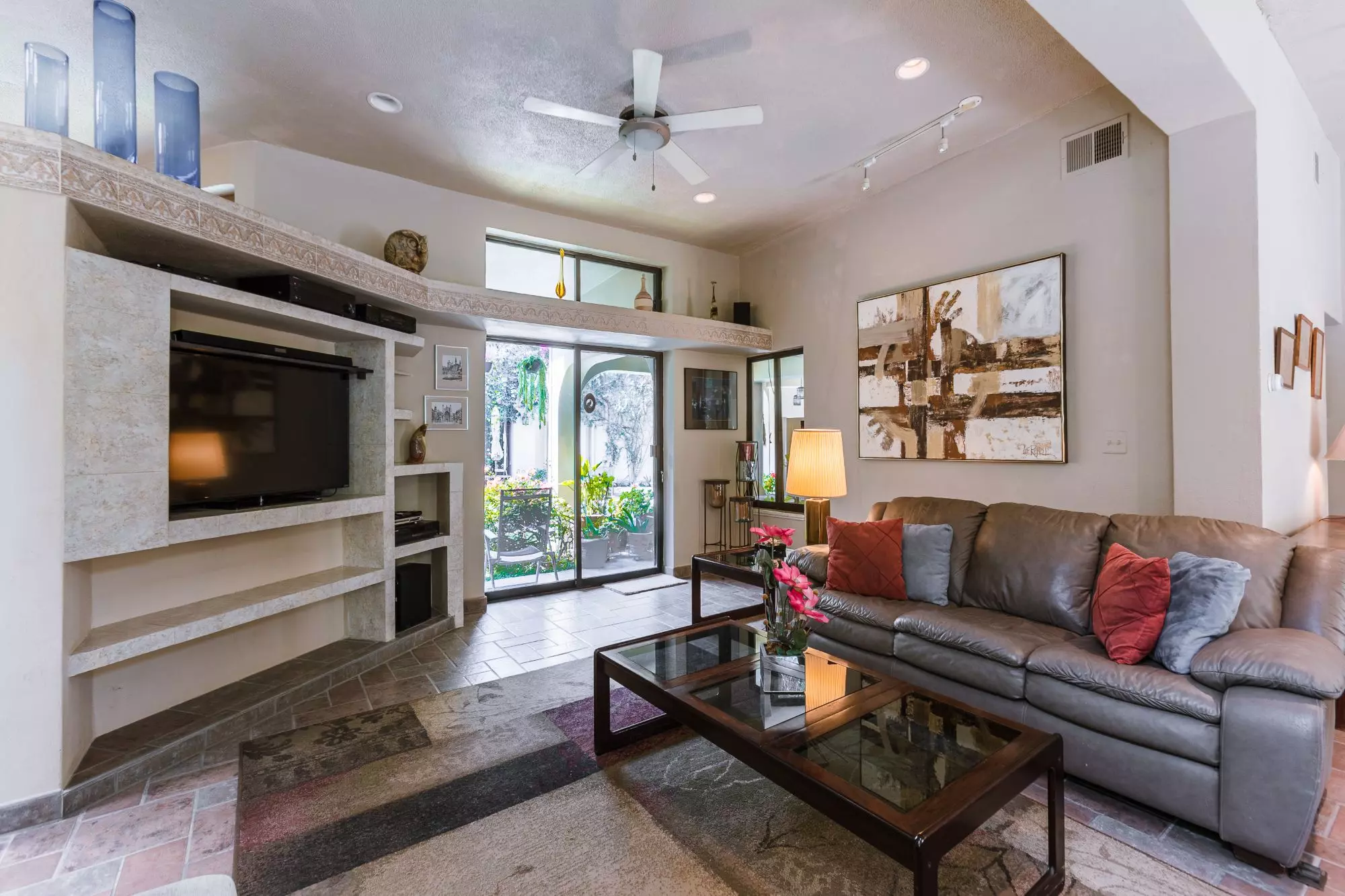 Exquisite Home in Prime San Miguel de Allende Location — Guadiana, San Miguel de Allende — photo 12 — sophisticated living with garden views