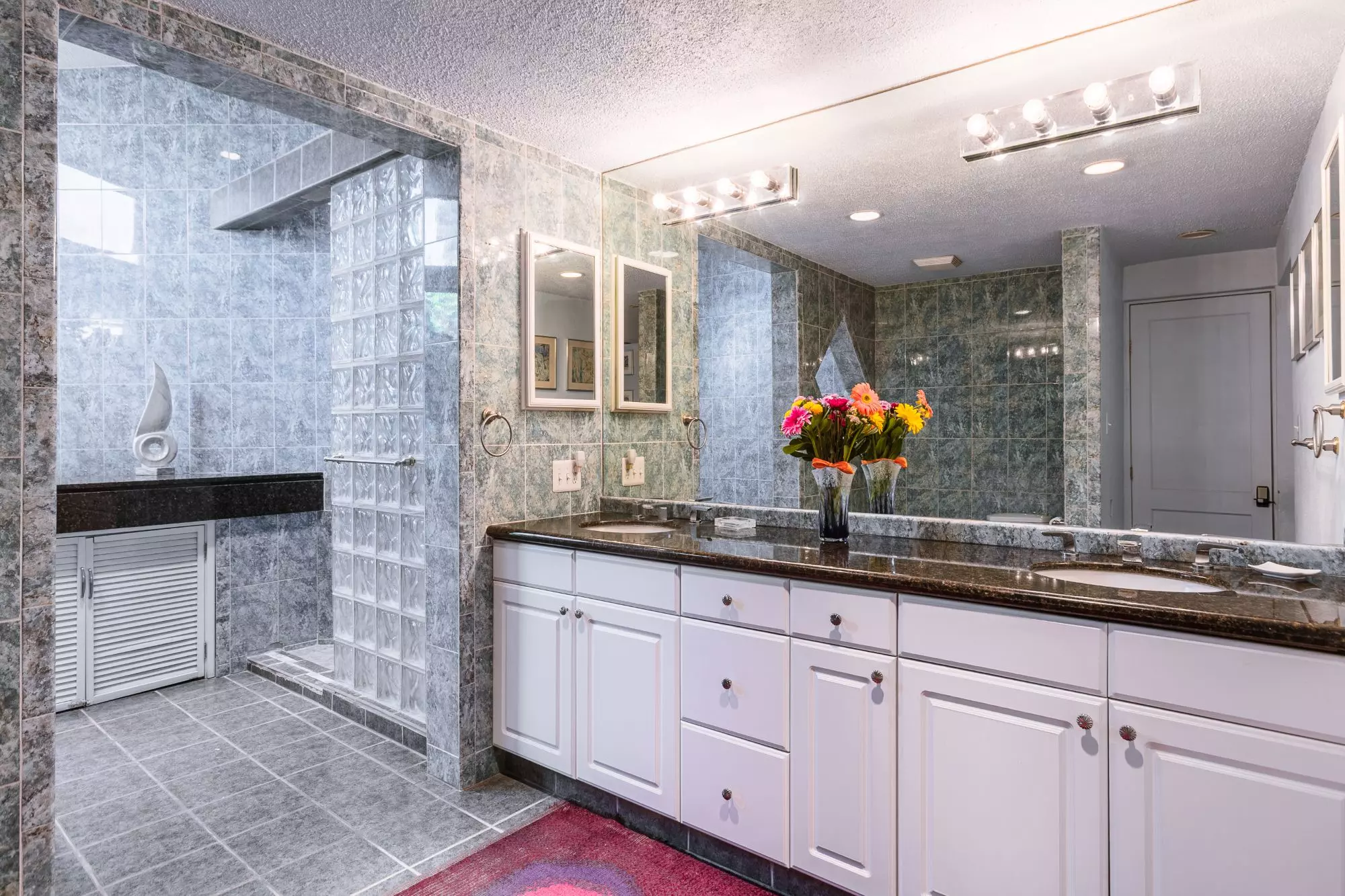 Exquisite Home in Prime San Miguel de Allende Location — Guadiana, San Miguel de Allende — photo 9 — spa-inspired luxury master bath sanctuary