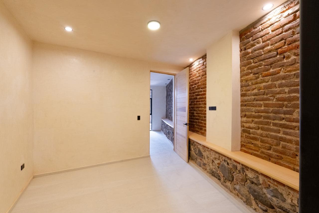 Nuñez Lofts / Loft 2 — Centro, San Miguel de Allende — photo 6 — rustic charm meets modern elegance