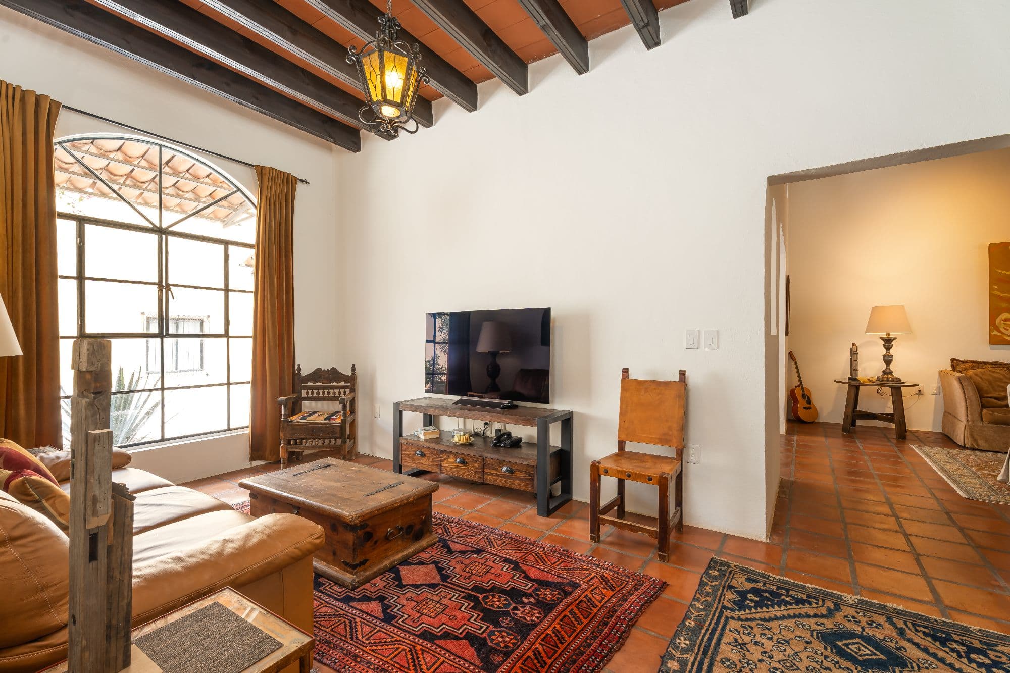 Casa Sombremesa — Las Brisas, San Miguel de Allende — photo 11 — luminous colonial living with authentic charm