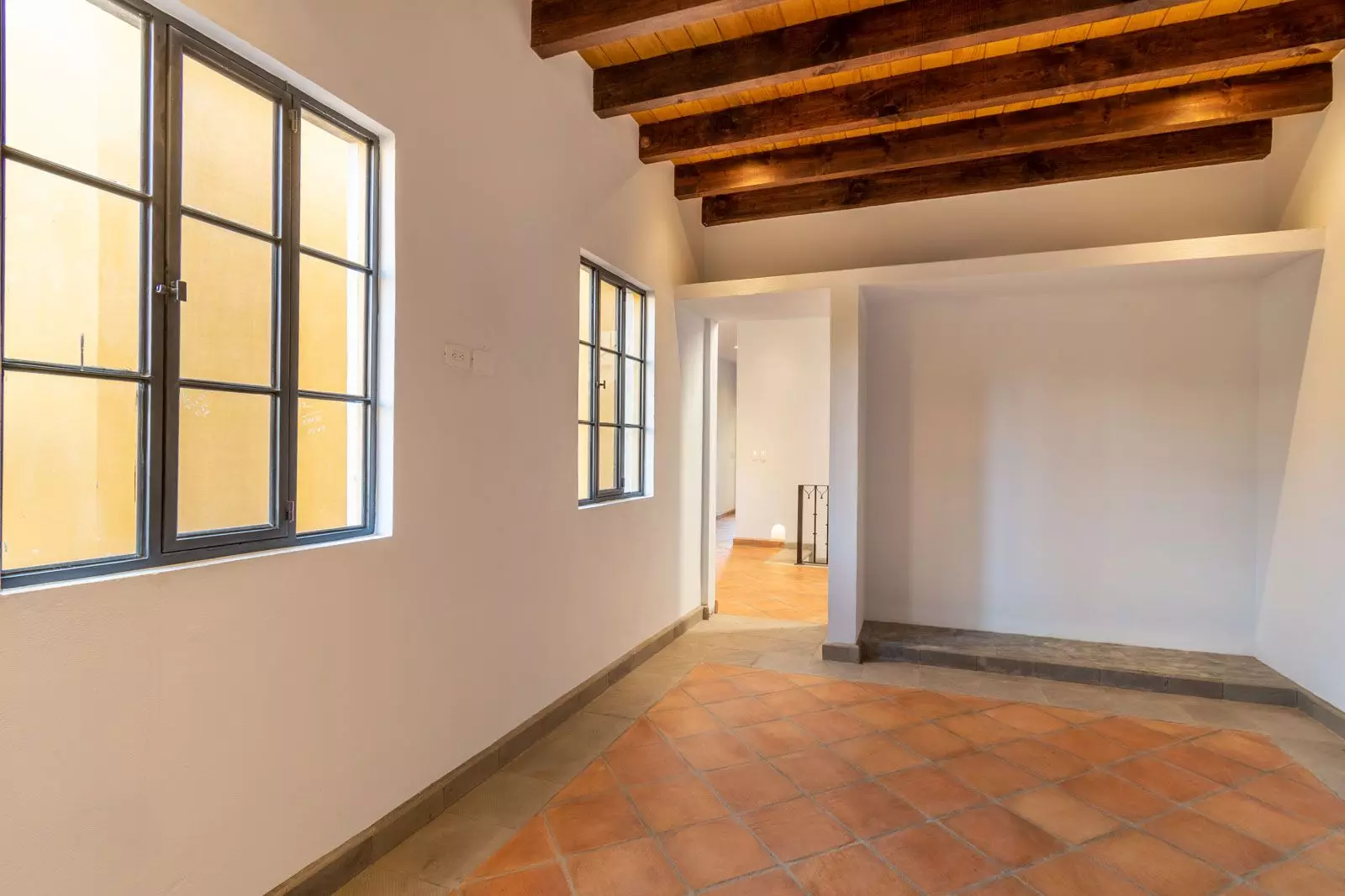 Villa Tamayo — Guadiana, San Miguel de Allende — photo 4 — rustic-chic space, soaring exposed beams