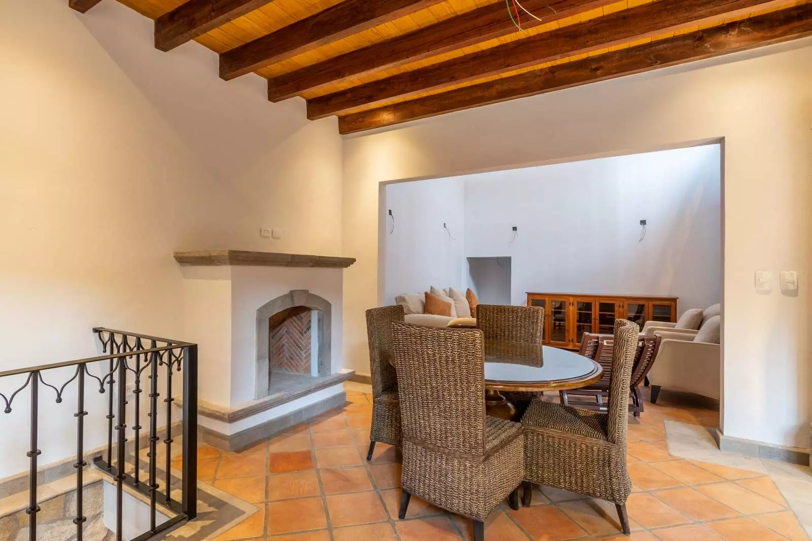 Villa Tamayo — Guadiana, San Miguel de Allende — photo 11 — rustic beams, elegant entertaining space