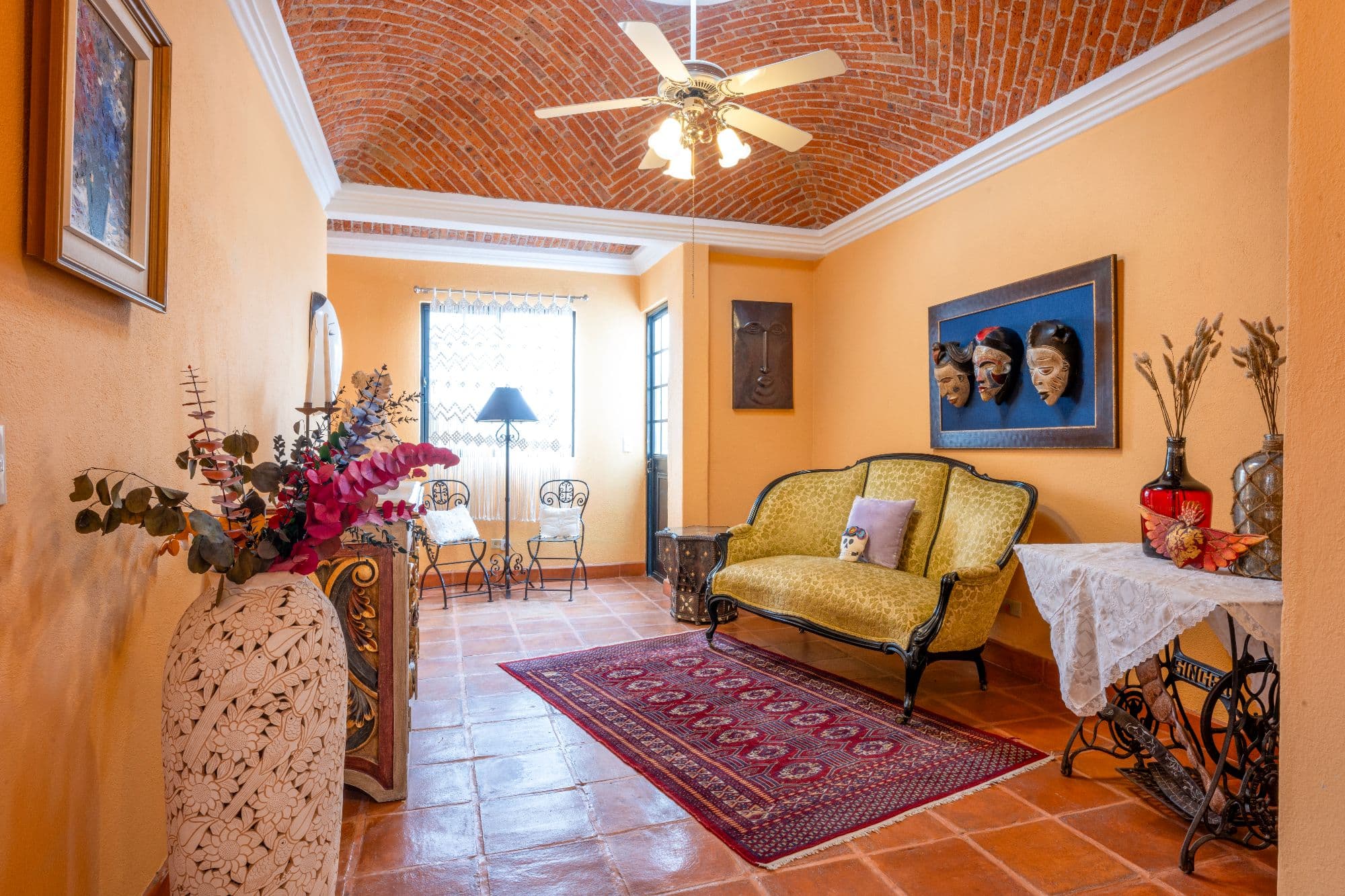 Casa De Las Máscaras — Atascadero (Arcos de San Miguel), San Miguel de Allende — photo 19 — vibrant colonial living with soaring brick ceilings