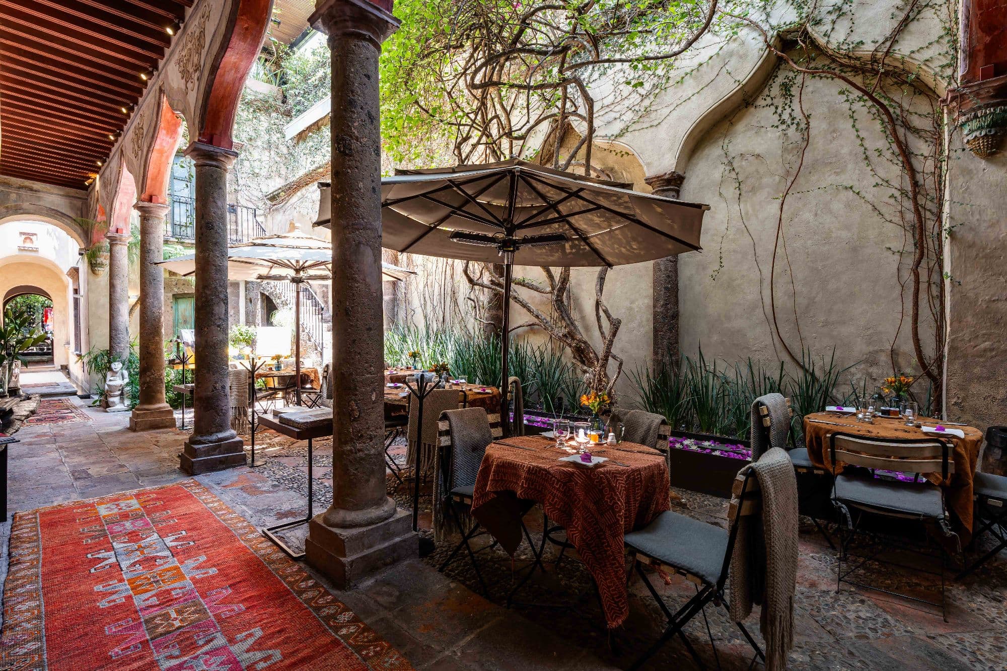 Casa No Name — Centro, San Miguel de Allende — photo 9 — charming colonial courtyard dining oasis