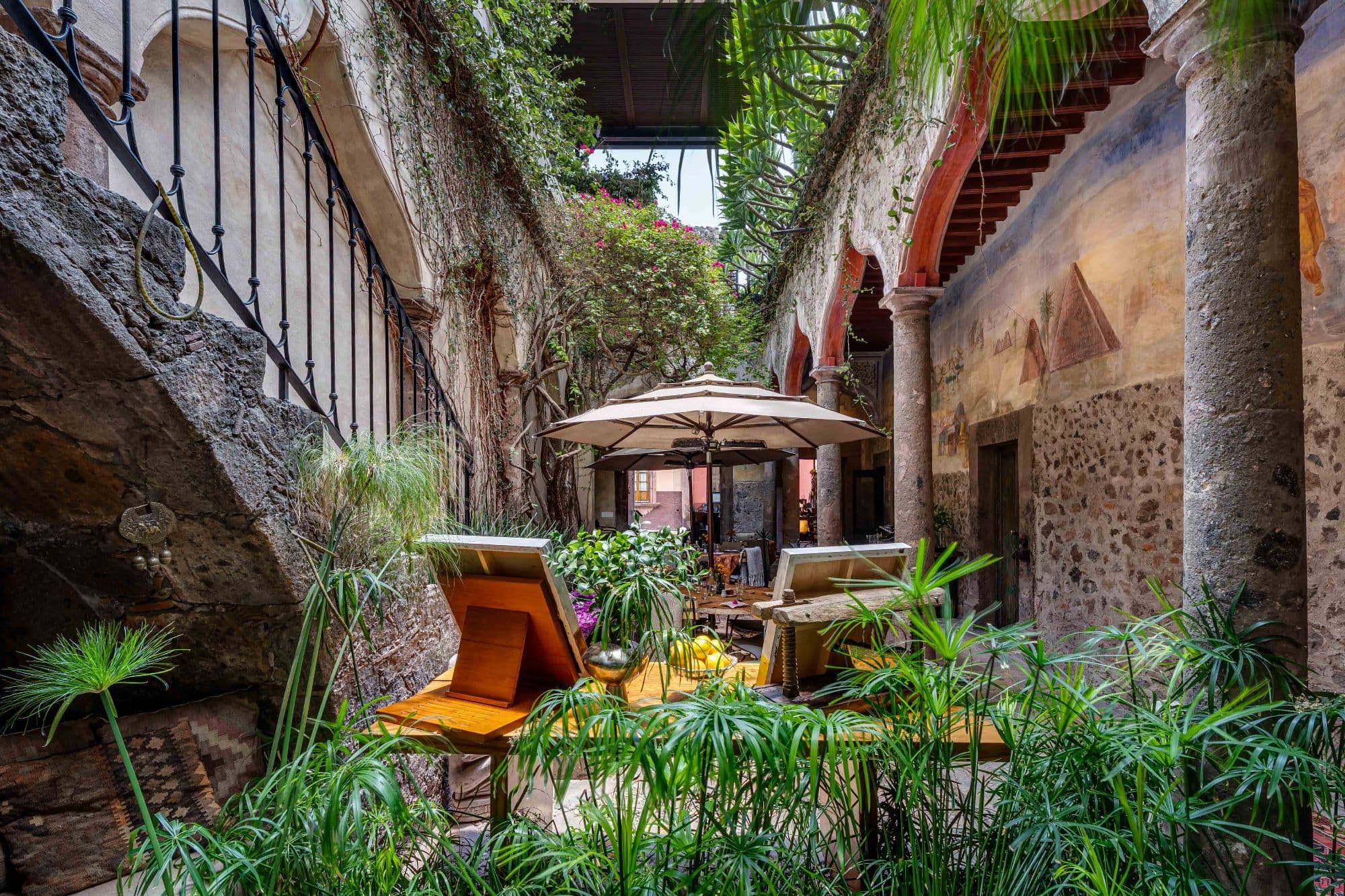Casa No Name — Centro, San Miguel de Allende — photo 4 — enchanting colonial courtyard oasis