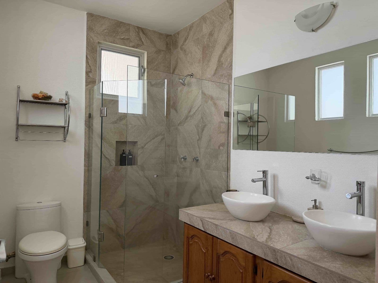 Casa Garzas — Las Brisas, San Miguel de Allende — photo 15 — spa-inspired master bath oasis