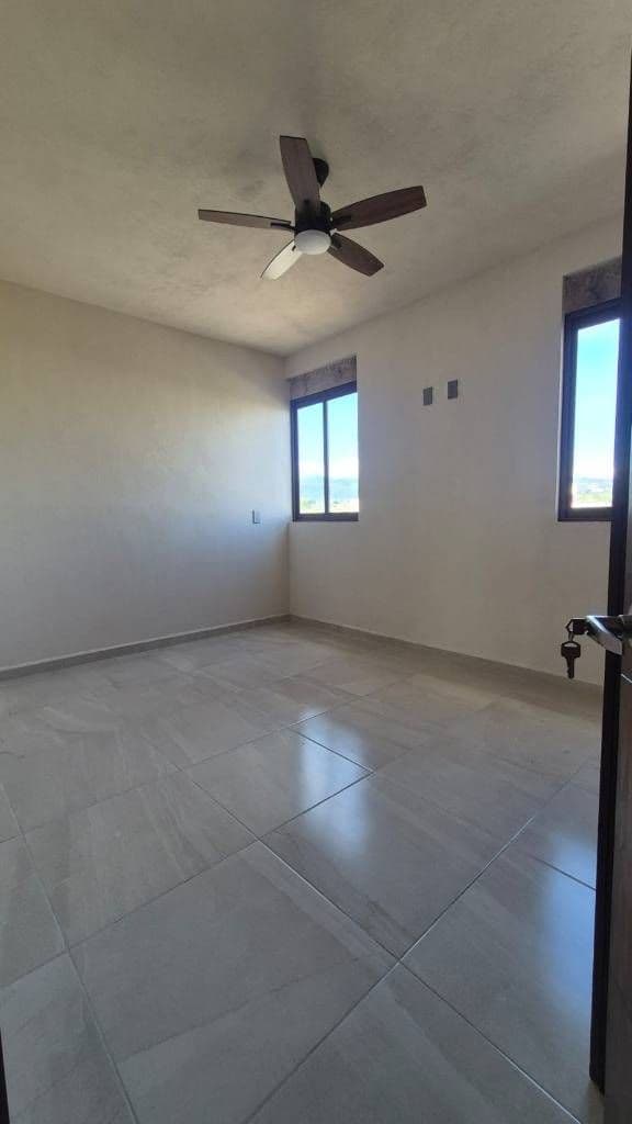 Departamento Lavanda — Zirándaro, San Miguel de Allende — photo 4 — bright, airy bedroom with panoramic views